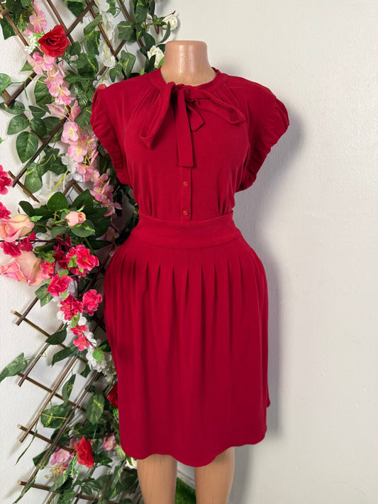 Robe évasée plissée a noeud - Perluna Store - kinshasa