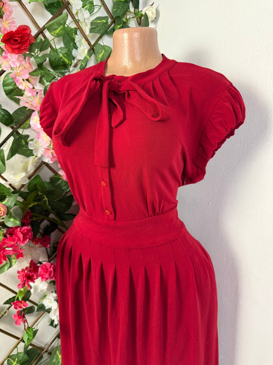 Robe évasée plissée a noeud - Perluna Store - kinshasa