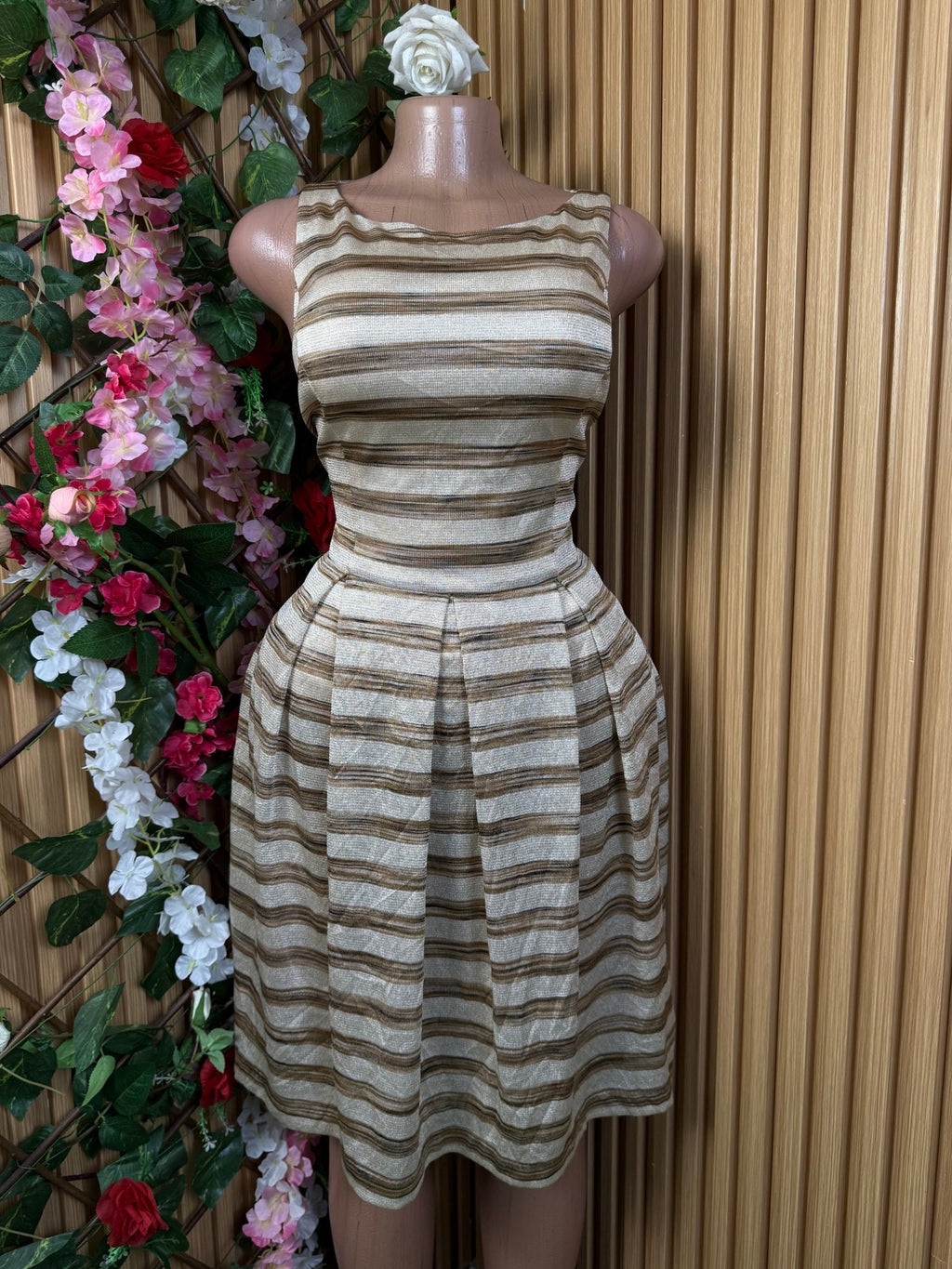 Robe évasée sans à bretelles décollectée - Perluna Store