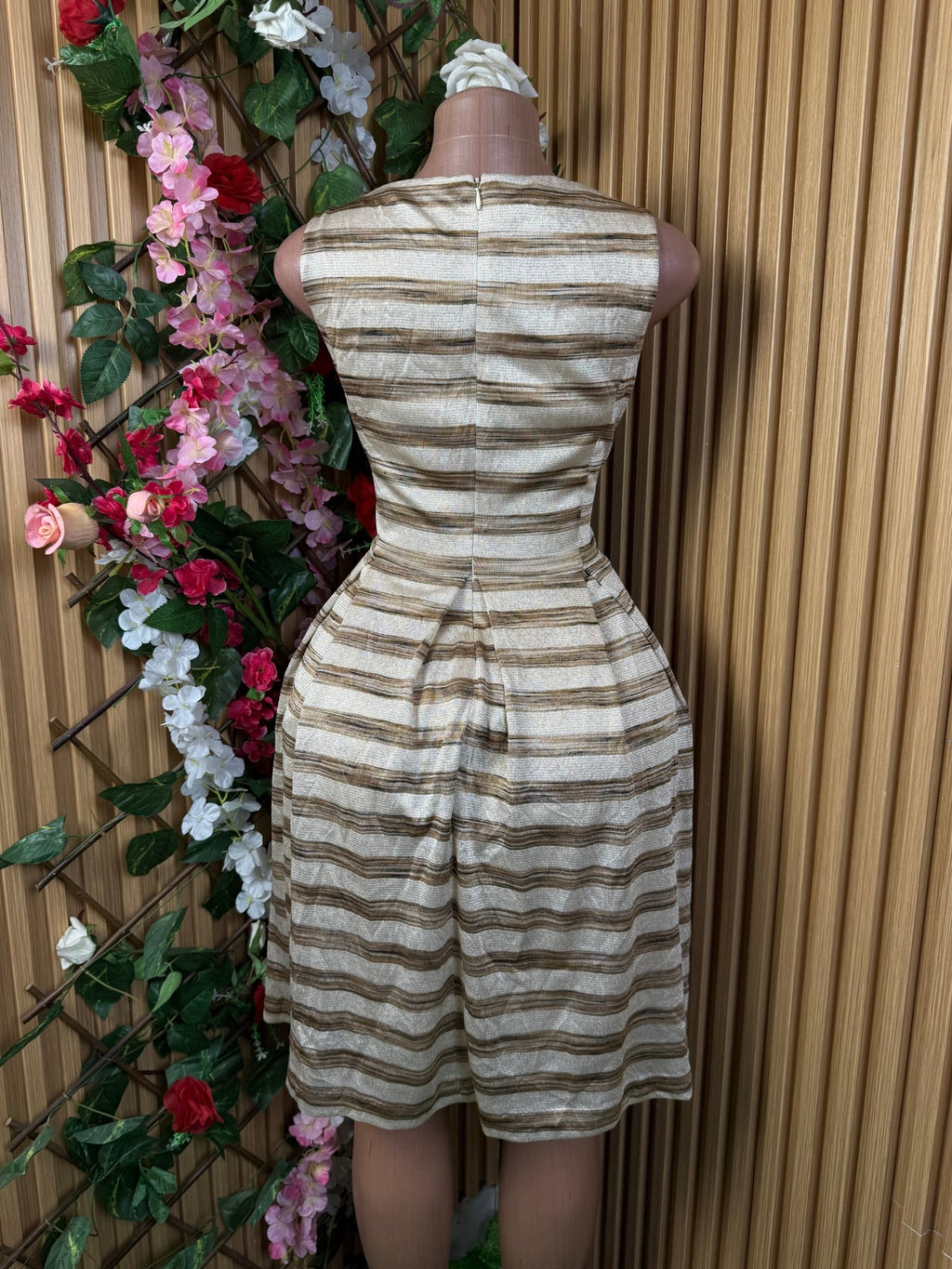 Robe évasée sans à bretelles décollectée - Perluna Store