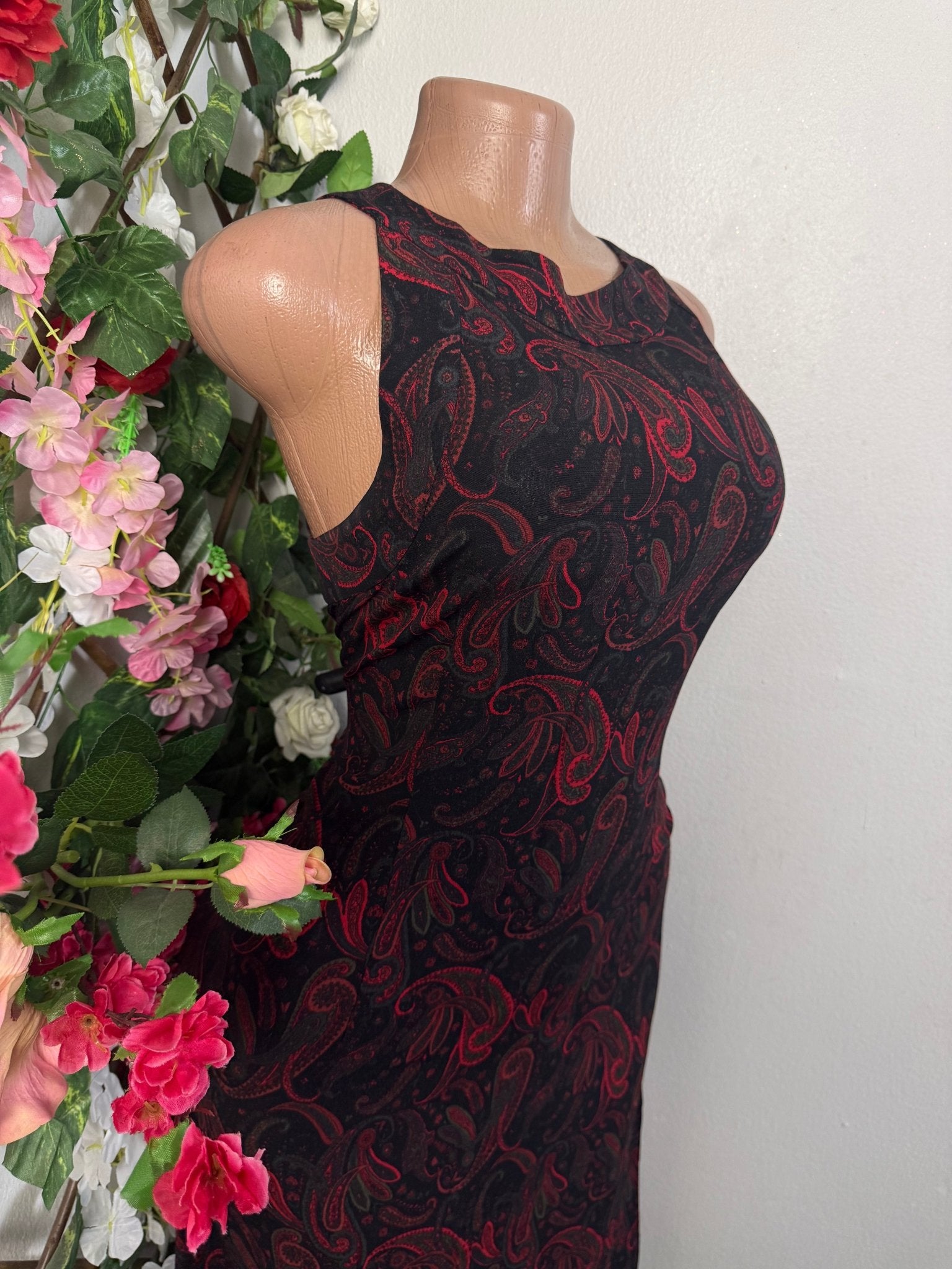 Robe évasée sans manche colle rond - Perluna Store