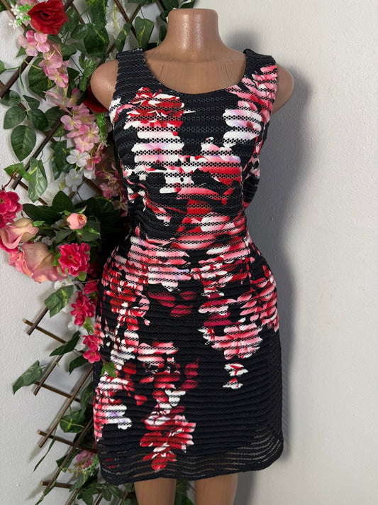 Robe évasée sans manche  - Perluna Store - kinshasa