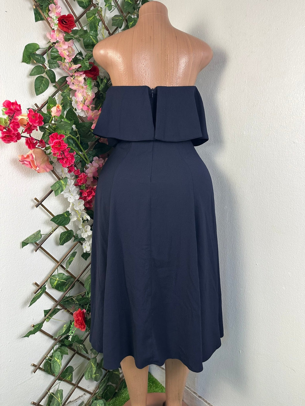 Robe évasée sans manches bustier - Perluna Store - kinshasa