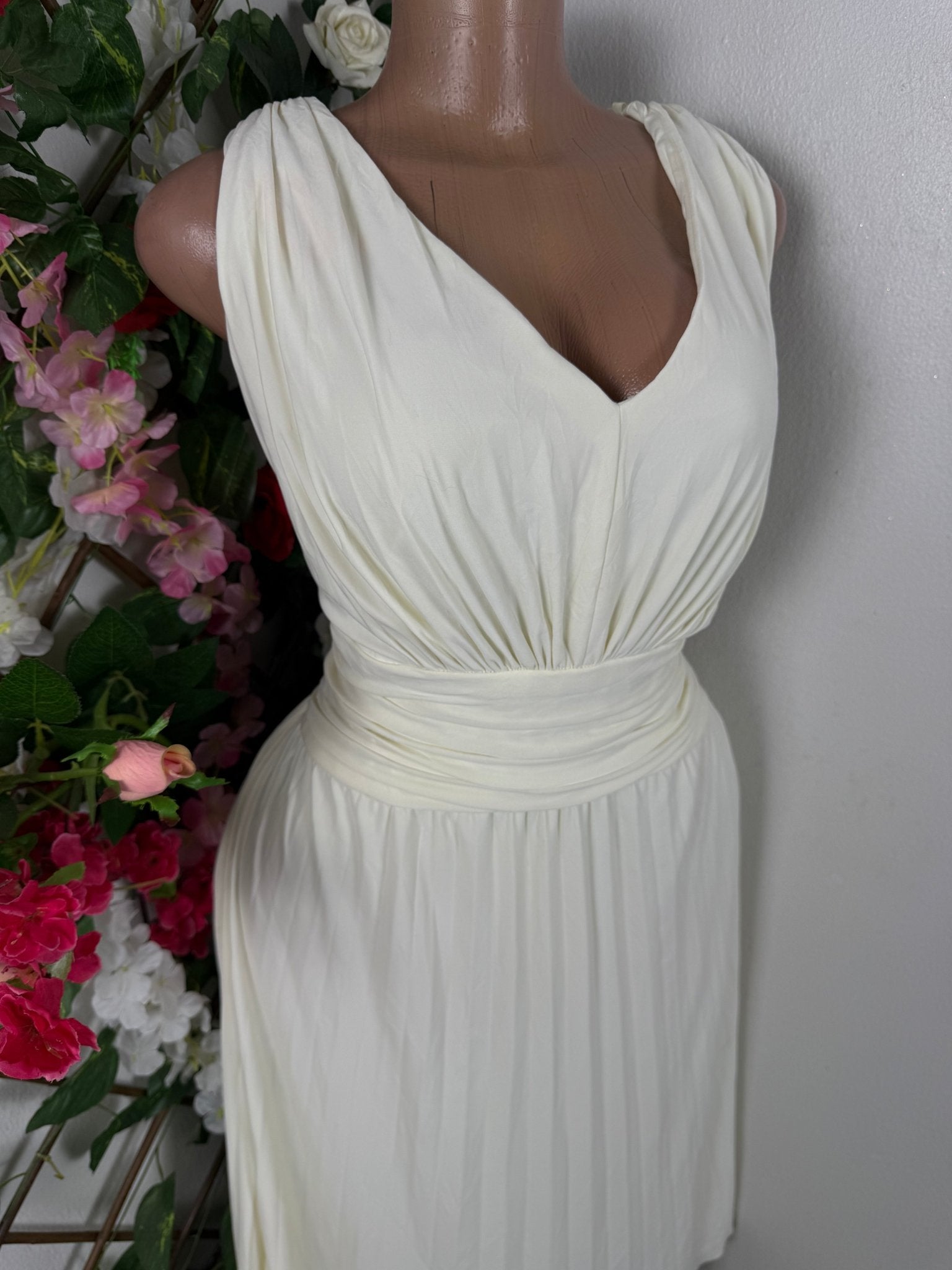 Robe évasée sans manches ceintrée - Perluna Store