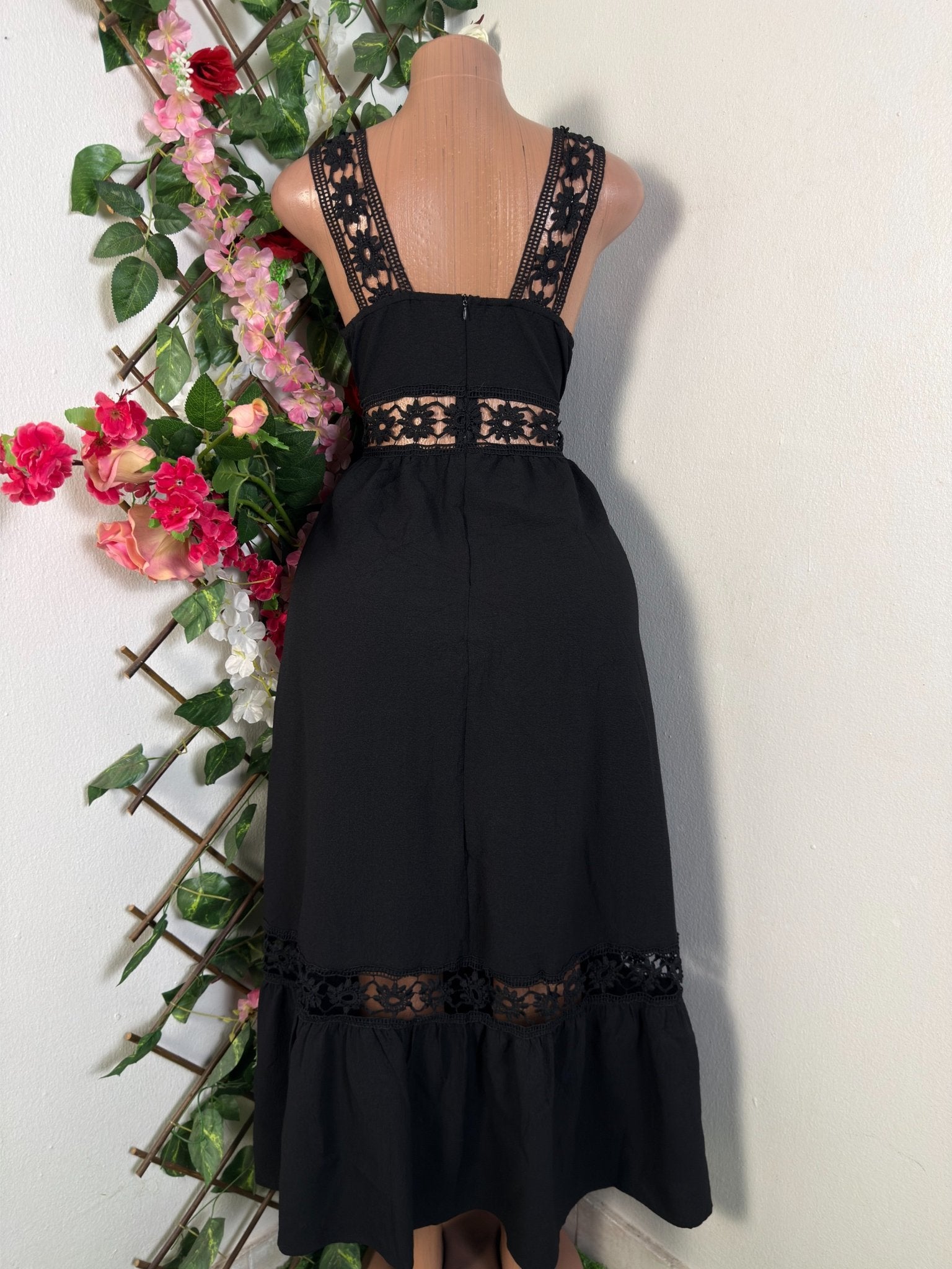 Robe évasée sans manches ceintrée - Perluna Store