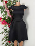 Robe évasée sans manches décollectée - Perluna Store