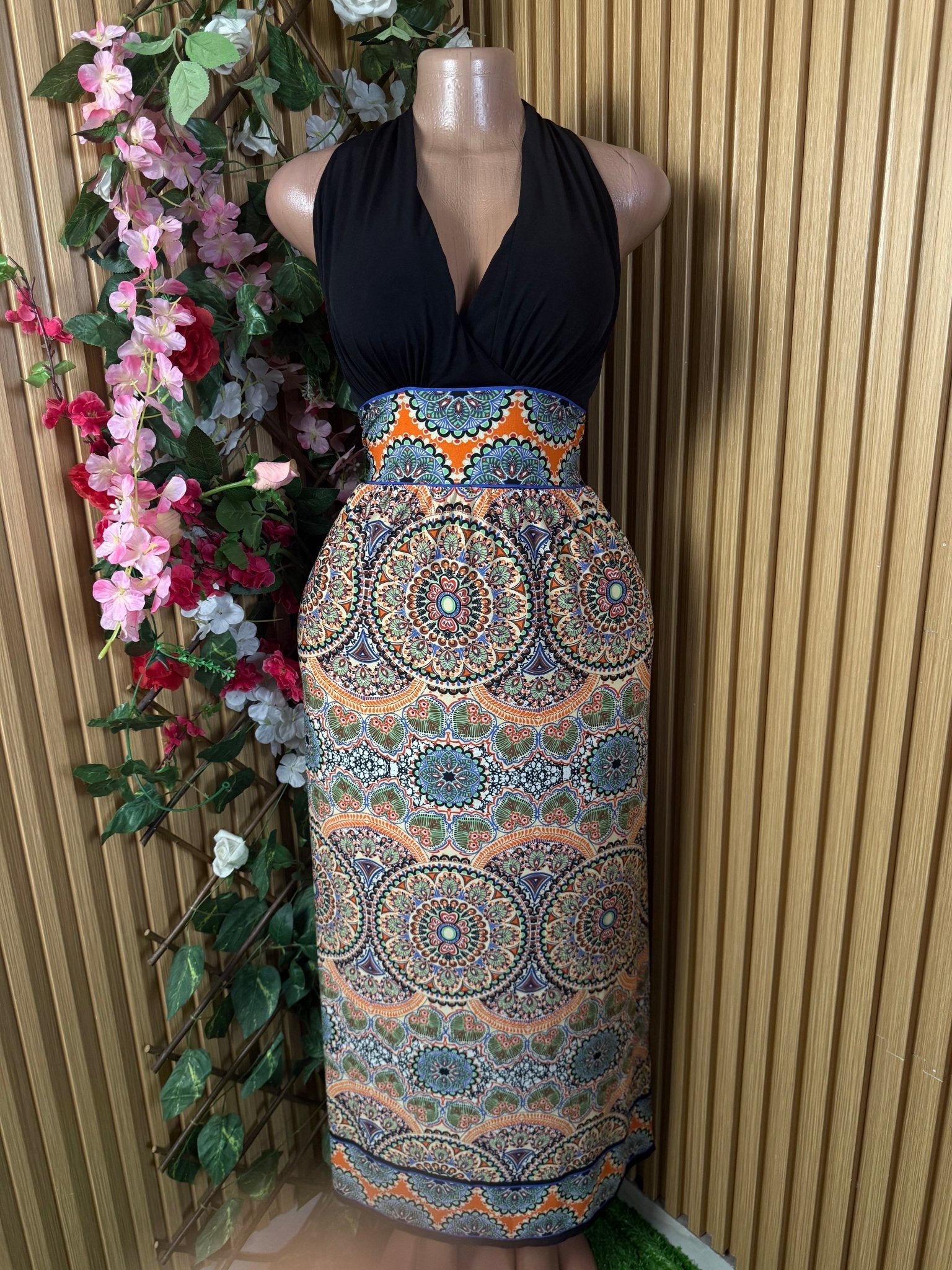 Robe évasée sans manches décolletée - Perluna Store