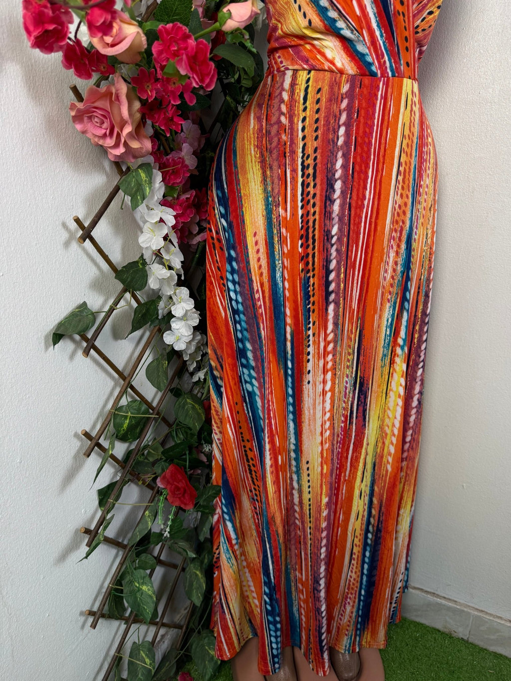 Robe évasée sans manches décolletée - Perluna Store - kinshasa