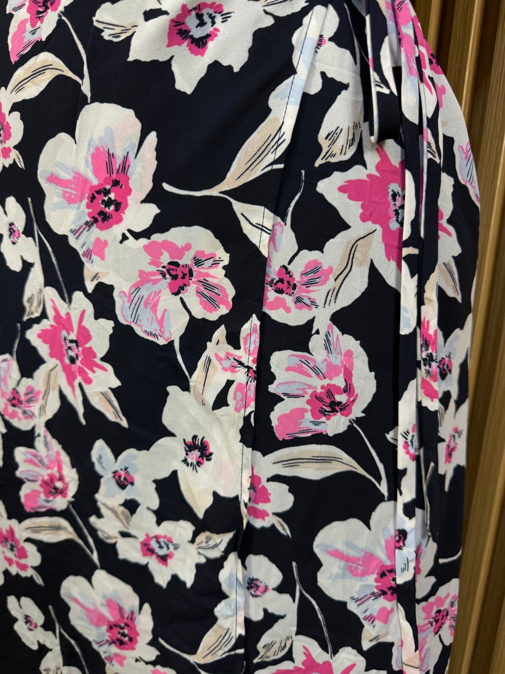 Robe évasée sans manches imprimée fleurie col V - Perluna Store