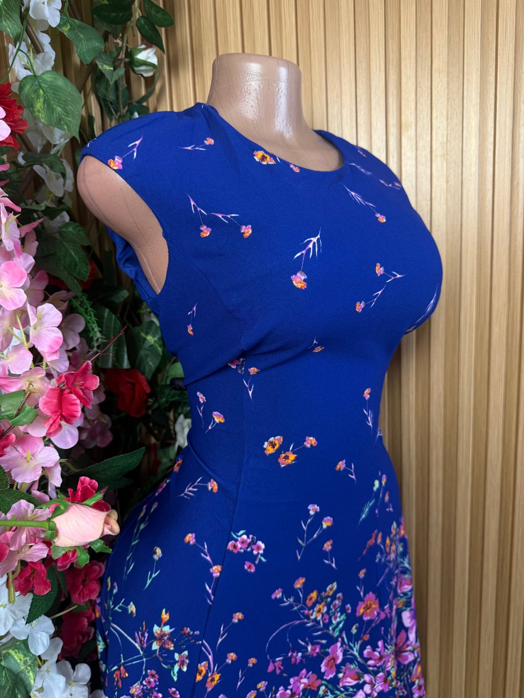 Robe évasée sans manches imprimée fleurie - Perluna Store