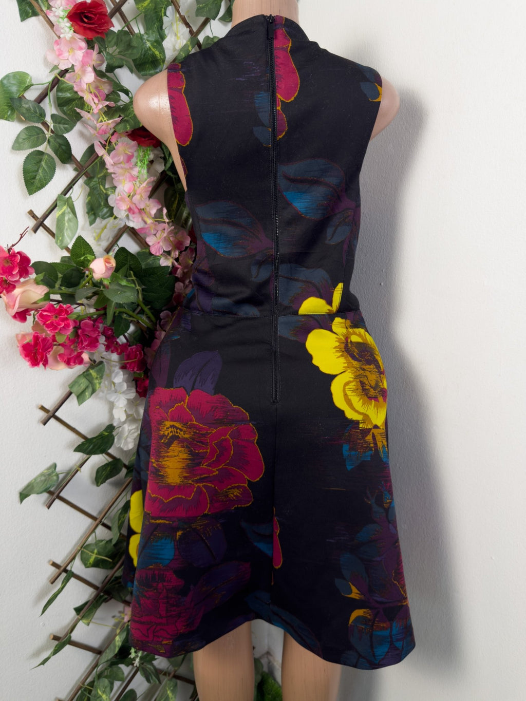 Robe évasée sans manches imprimée fleurie - Perluna Store