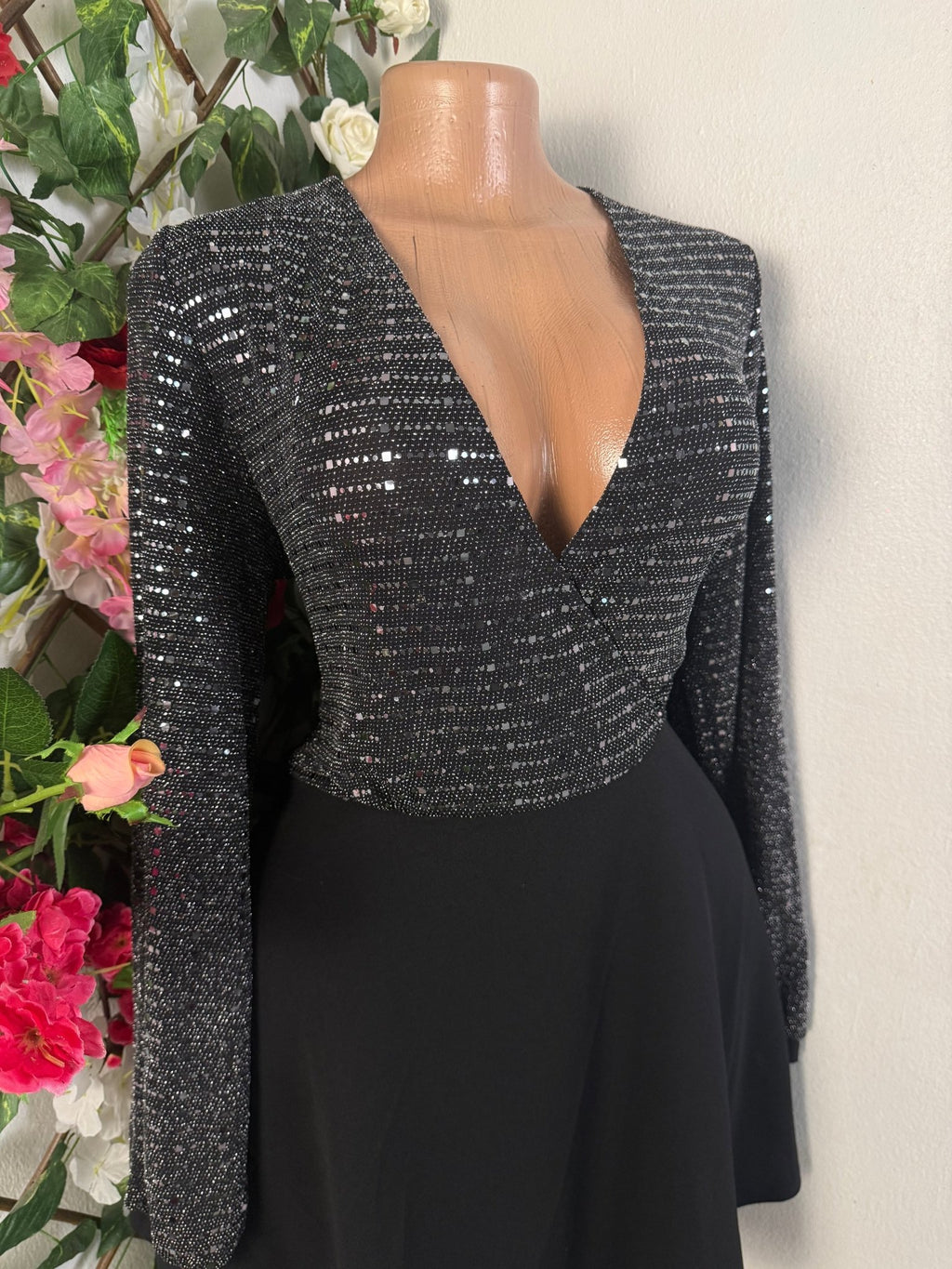 Robe évasée sans manches longues décollectée - Perluna Store
