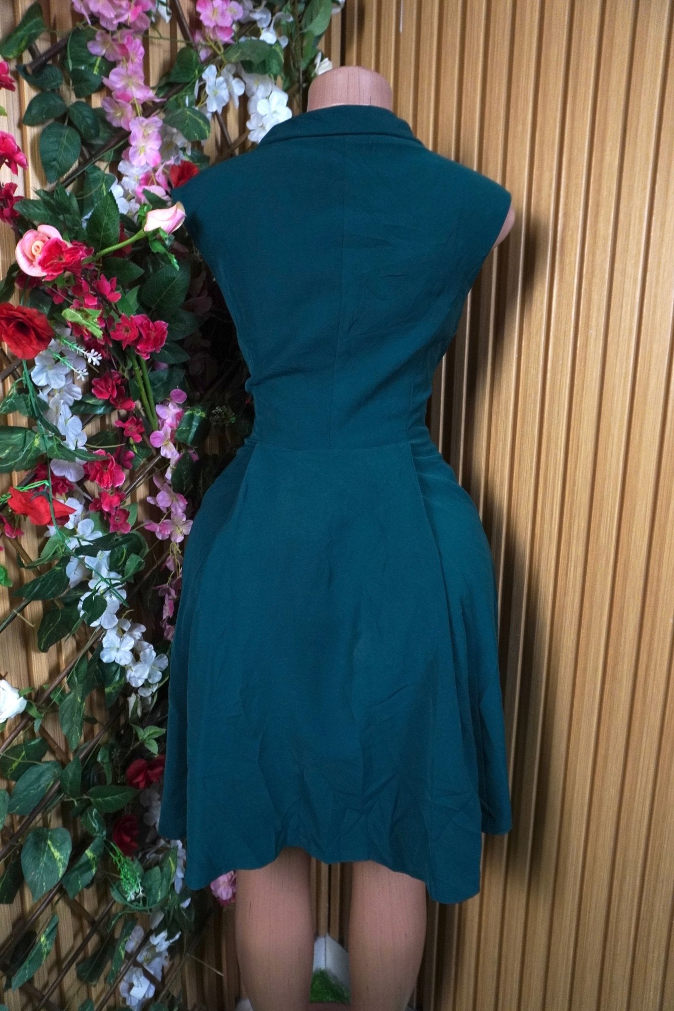 Robe évasée sans manches plissée-M - Perluna Store
