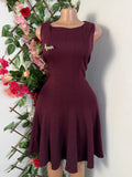 Robe évasée sans manchesdécollectée - Perluna Store