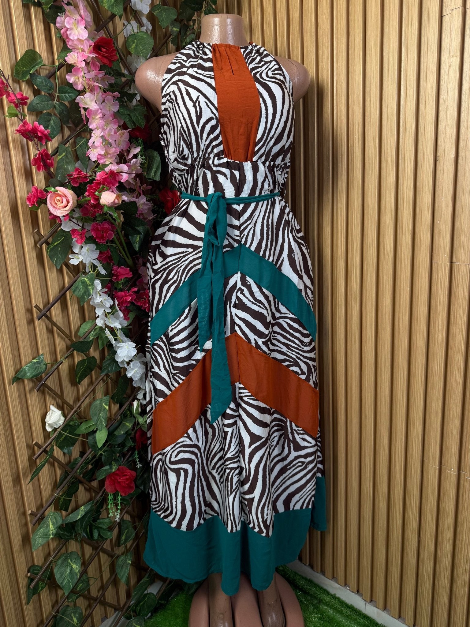 Robe évasée stylée sans manches ceintrée - Perluna Store
