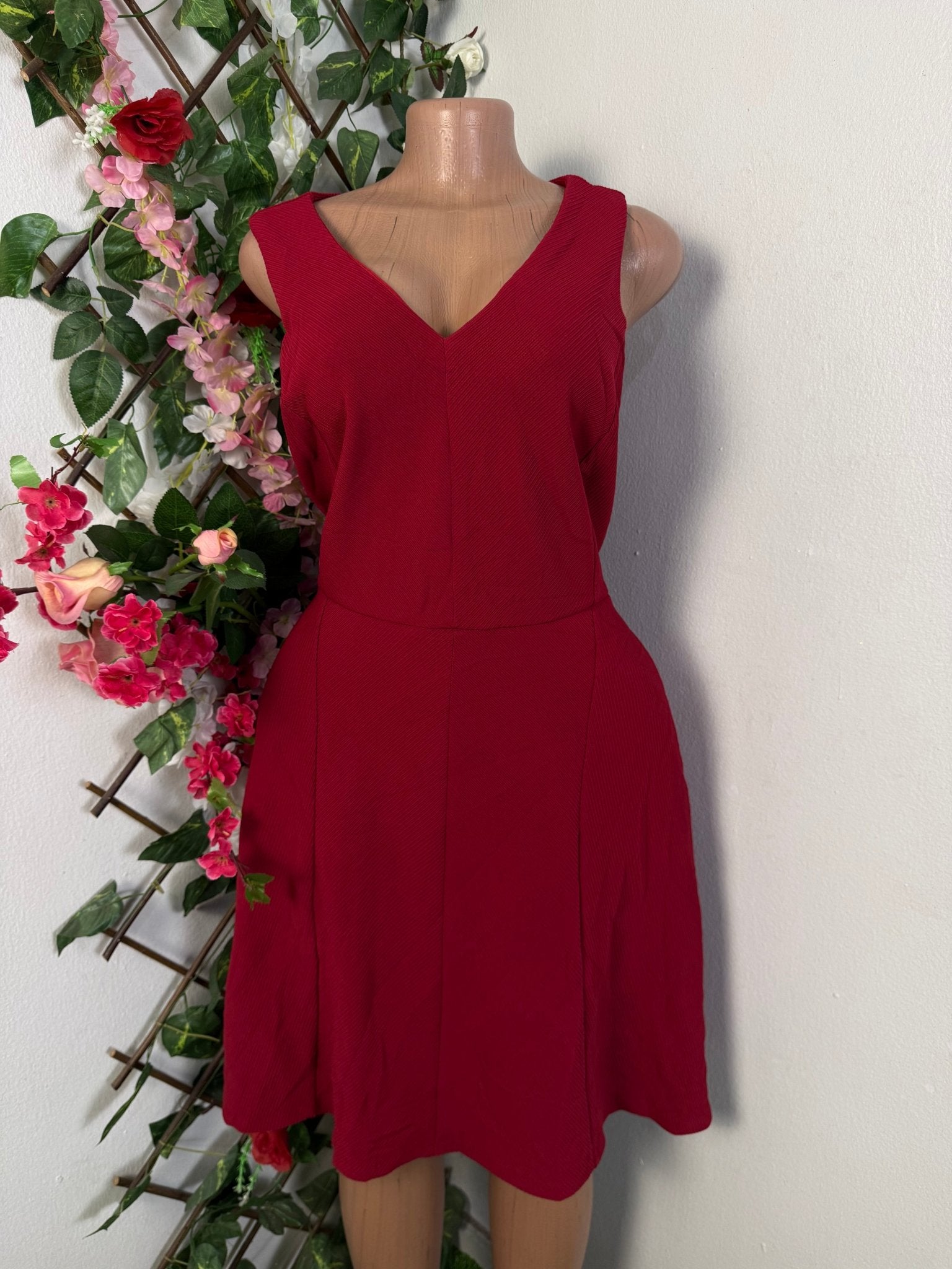 Robe évasée taille colle en v - Perluna Store