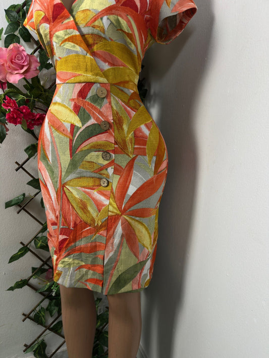 Robe fleurie à manche mi courte décolleté en V croisée - Perluna Store - kinshasa