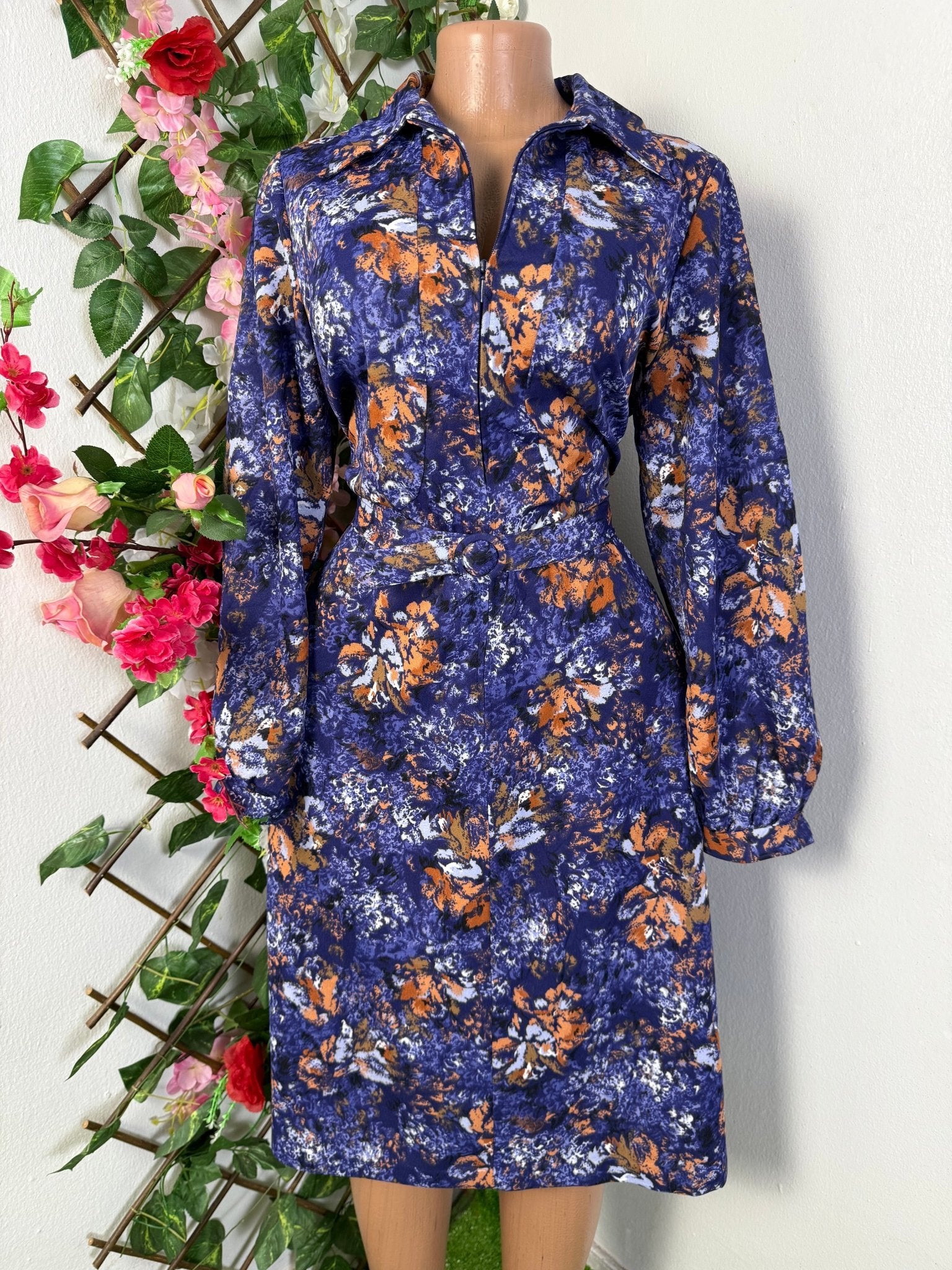 Robe fleurie manche longue colle chemise - Perluna Store - kinshasa