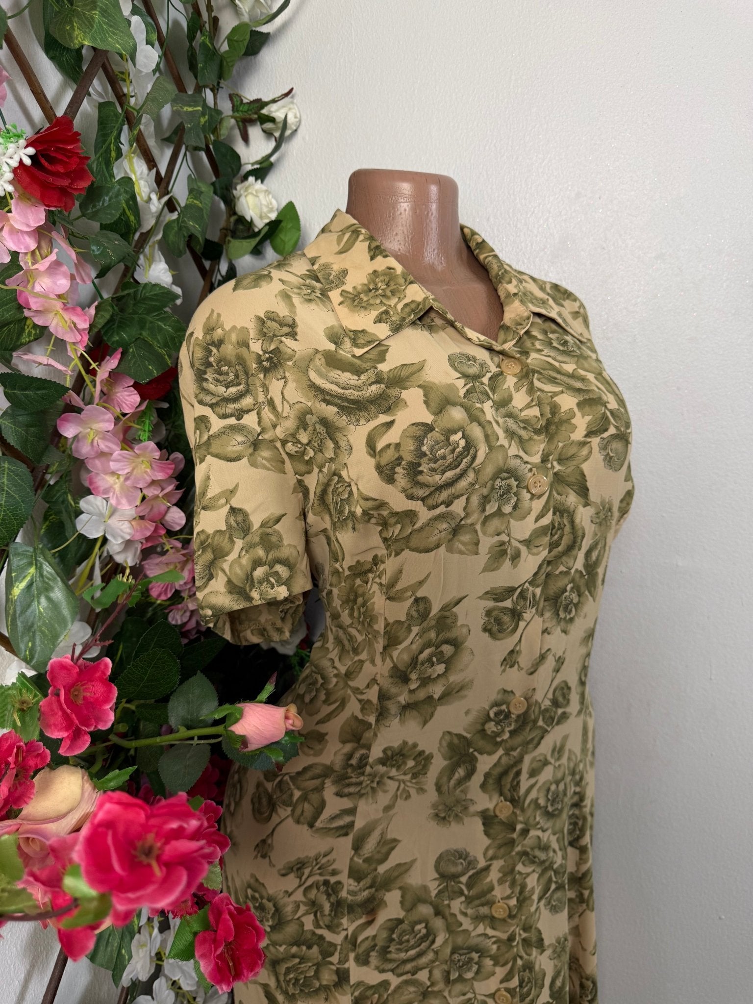 Robe longue à bouton courte manche - Perluna Store - kinshasa