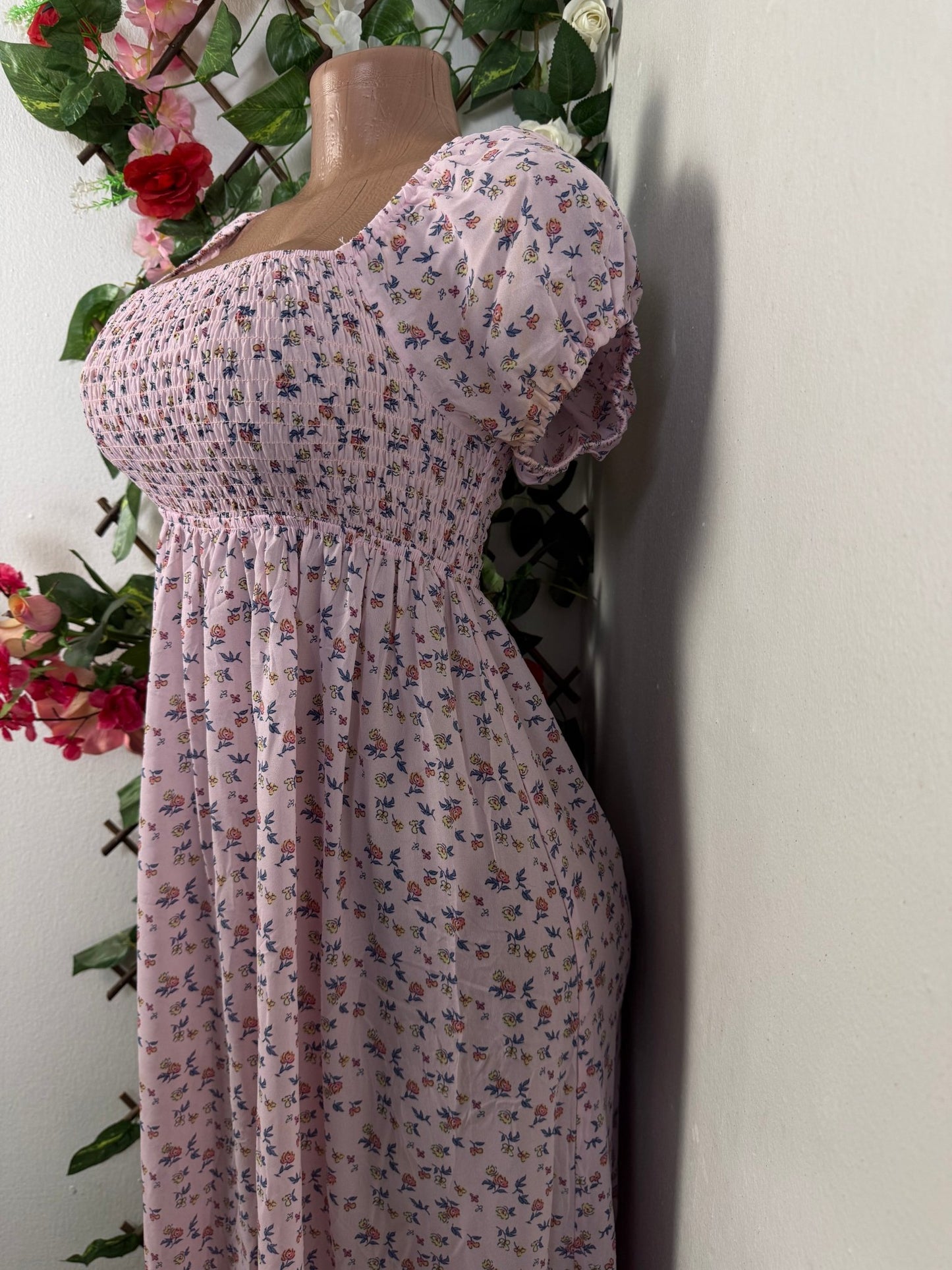 Robe longue à colle carrée - Perluna Store - kinshasa