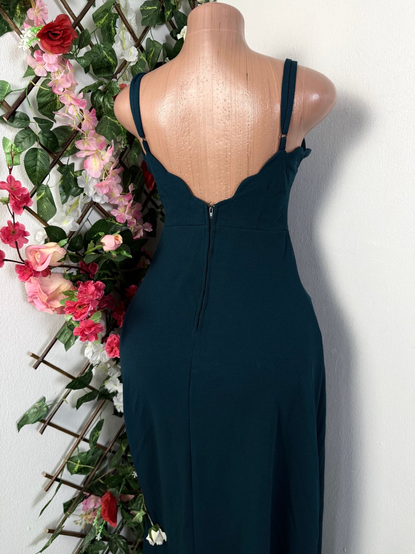 Robe longue a fine bretelle avec fente - Perluna Store - kinshasa