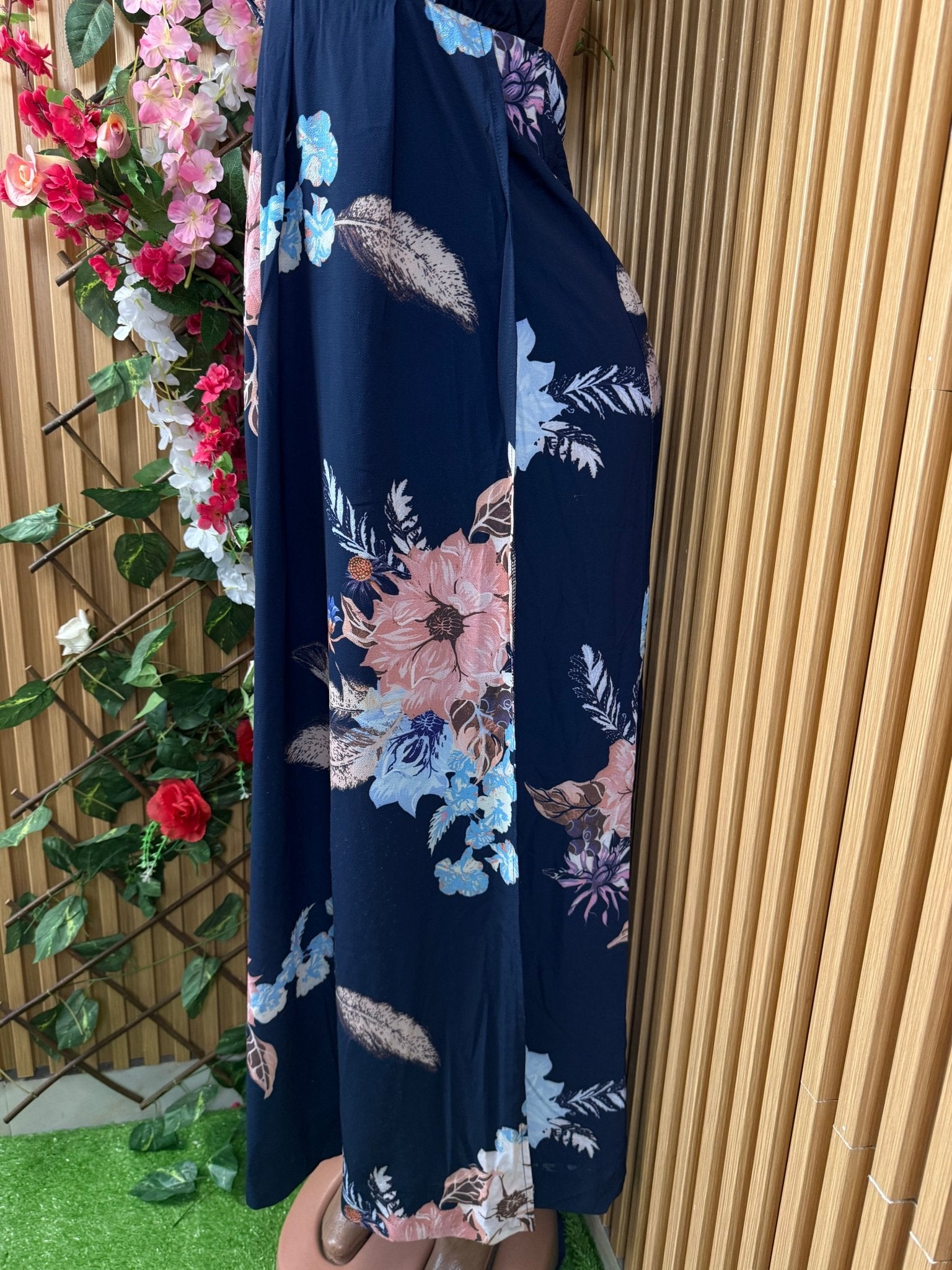Robe longue a fine bretelle dos ouvert - Perluna Store