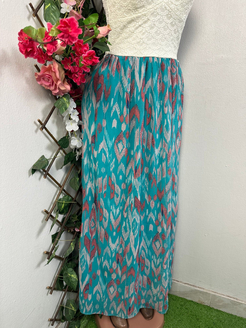 Robe longue à fine bretelle - Perluna Store - kinshasa