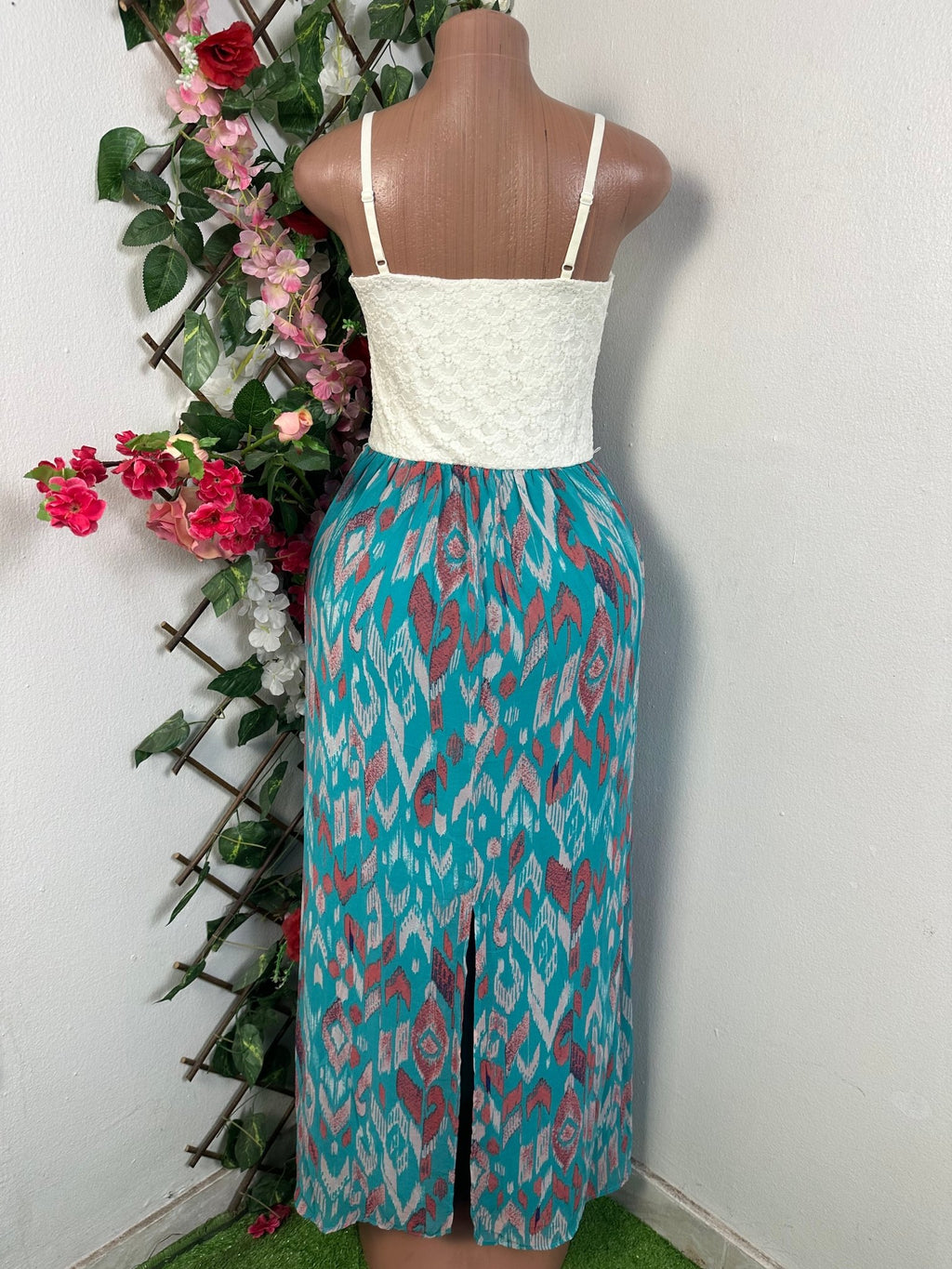 Robe longue à fine bretelle - Perluna Store - kinshasa