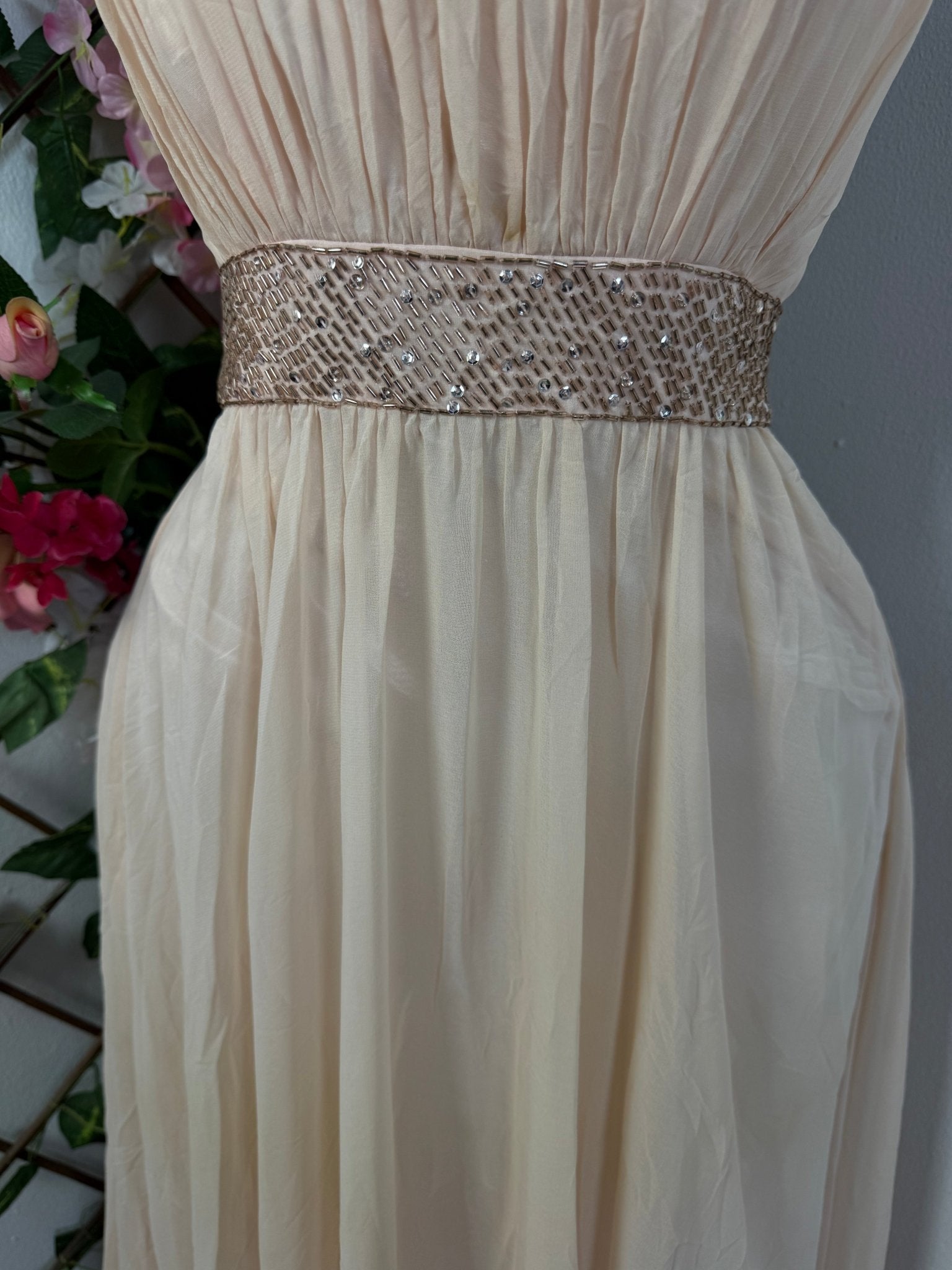 Robe longue cintré sans manche - Perluna Store - kinshasa