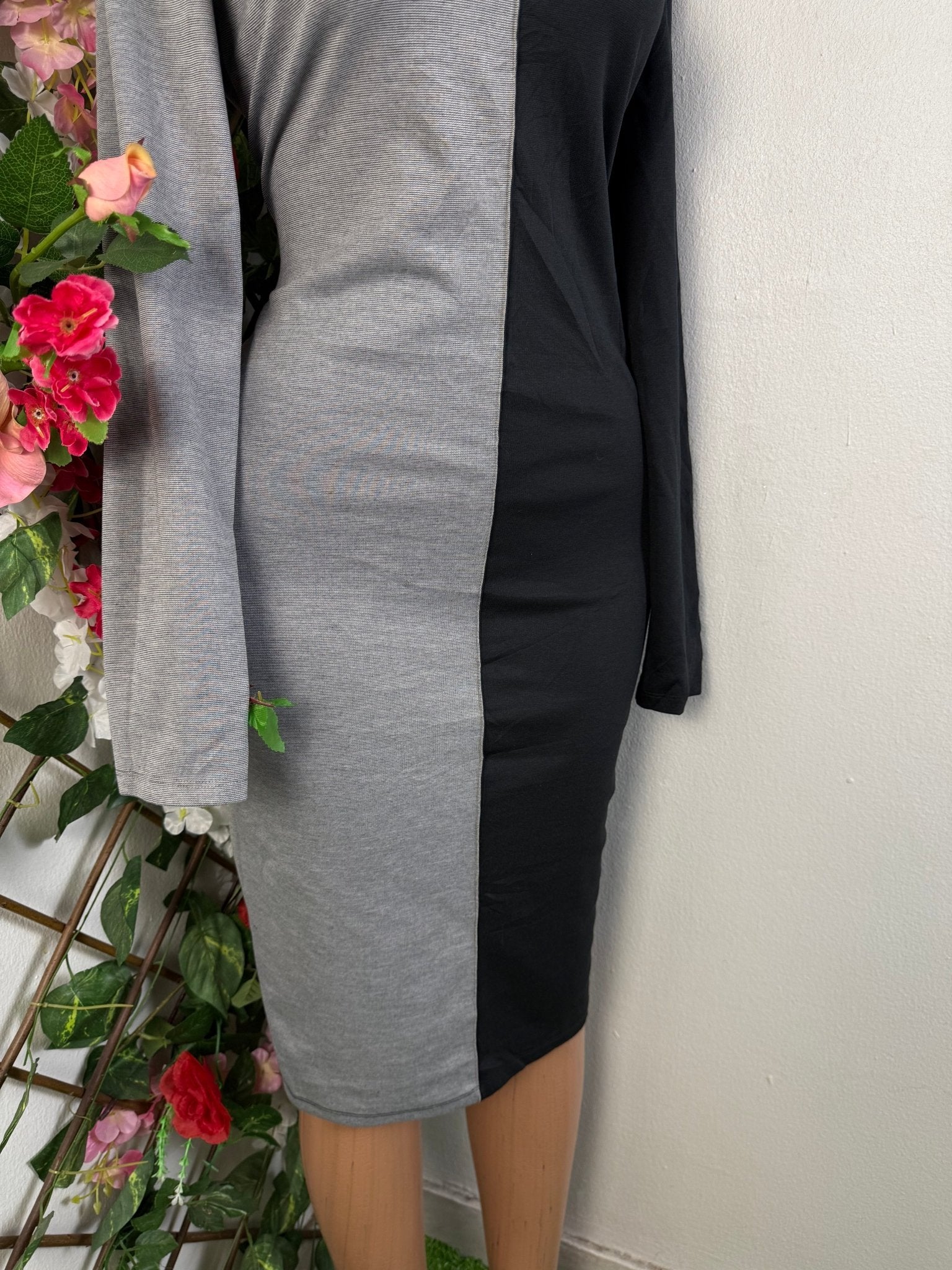 Robe longue colle montante deux temps - Perluna Store - kinshasa