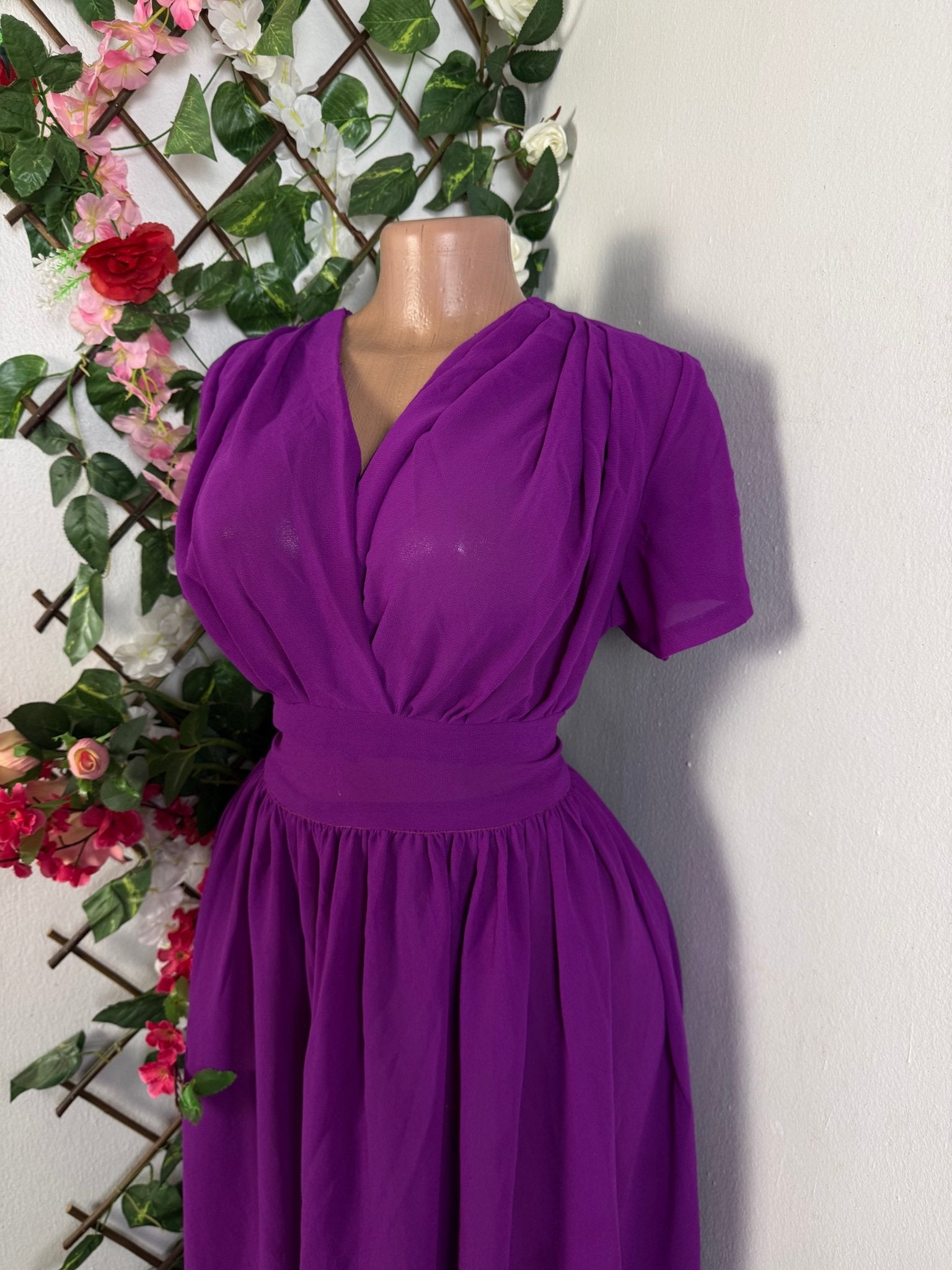 Robe longue décollée croisée courte manche - Perluna Store - kinshasa