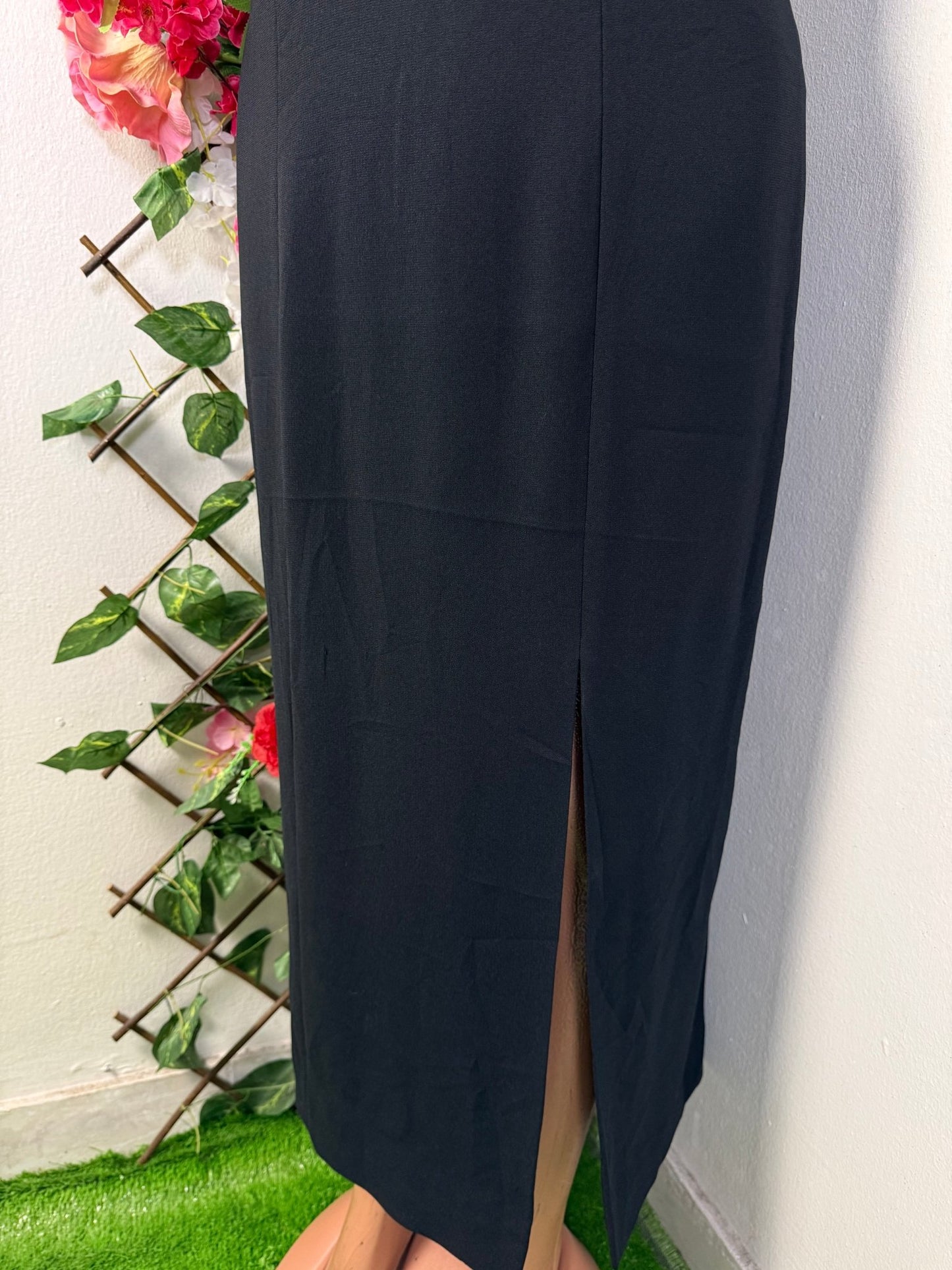 Robe longue élégante san manche avec fente - Perluna Store - kinshasa