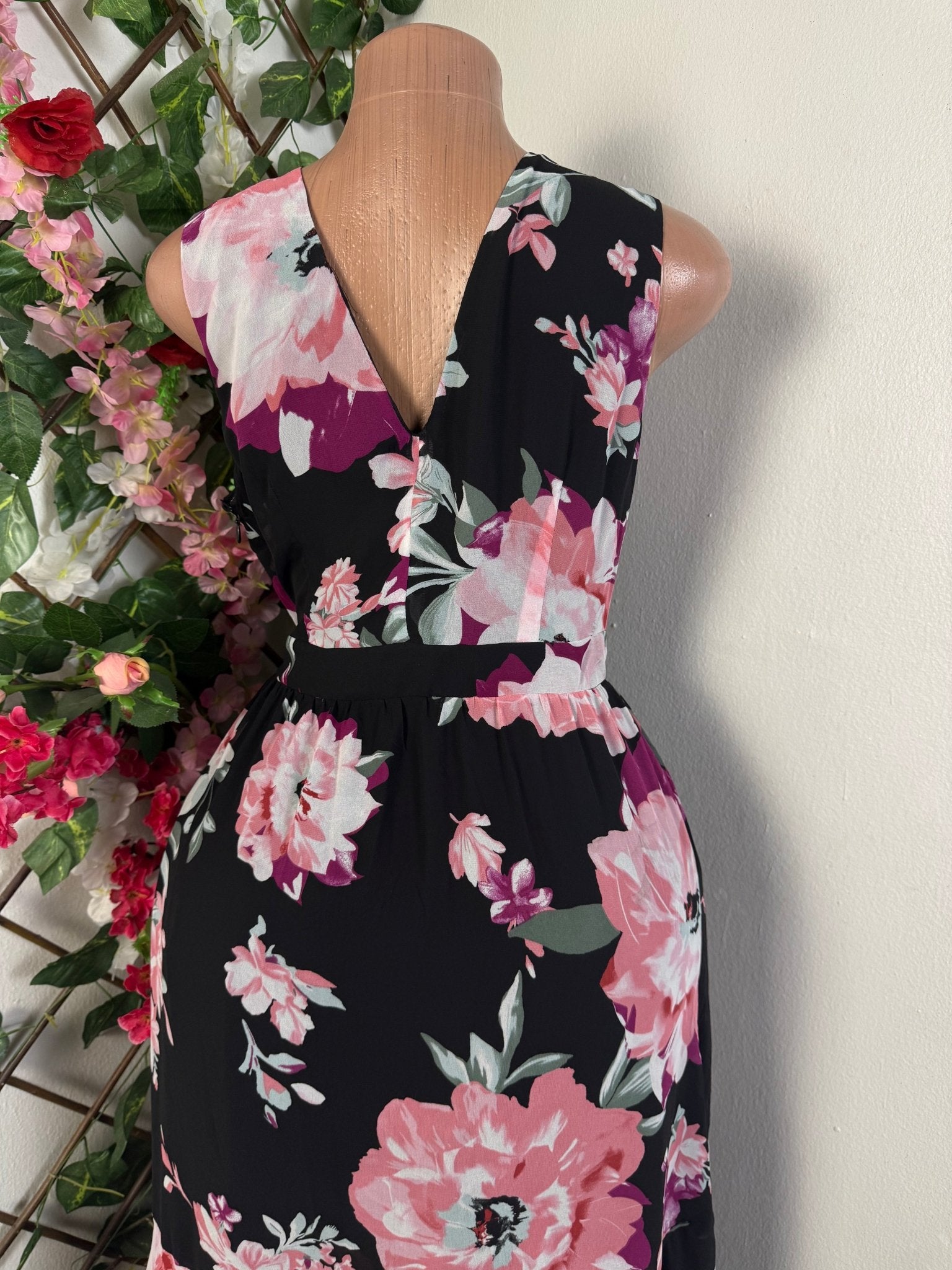 Robe longue en voile fin sans manche - Perluna Store - kinshasa