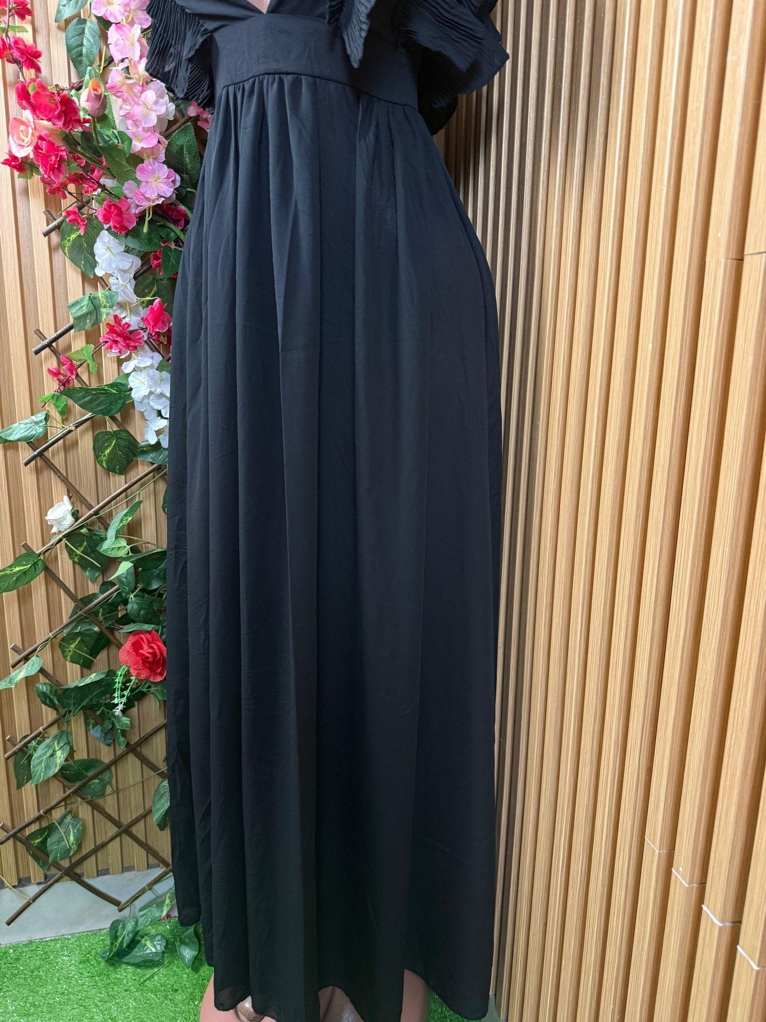 Robe longue évasée manches longues décolletée - Perluna Store