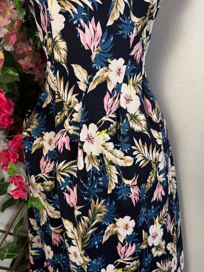 Robe longue fleurie sans manches  - Perluna Store - kinshasa