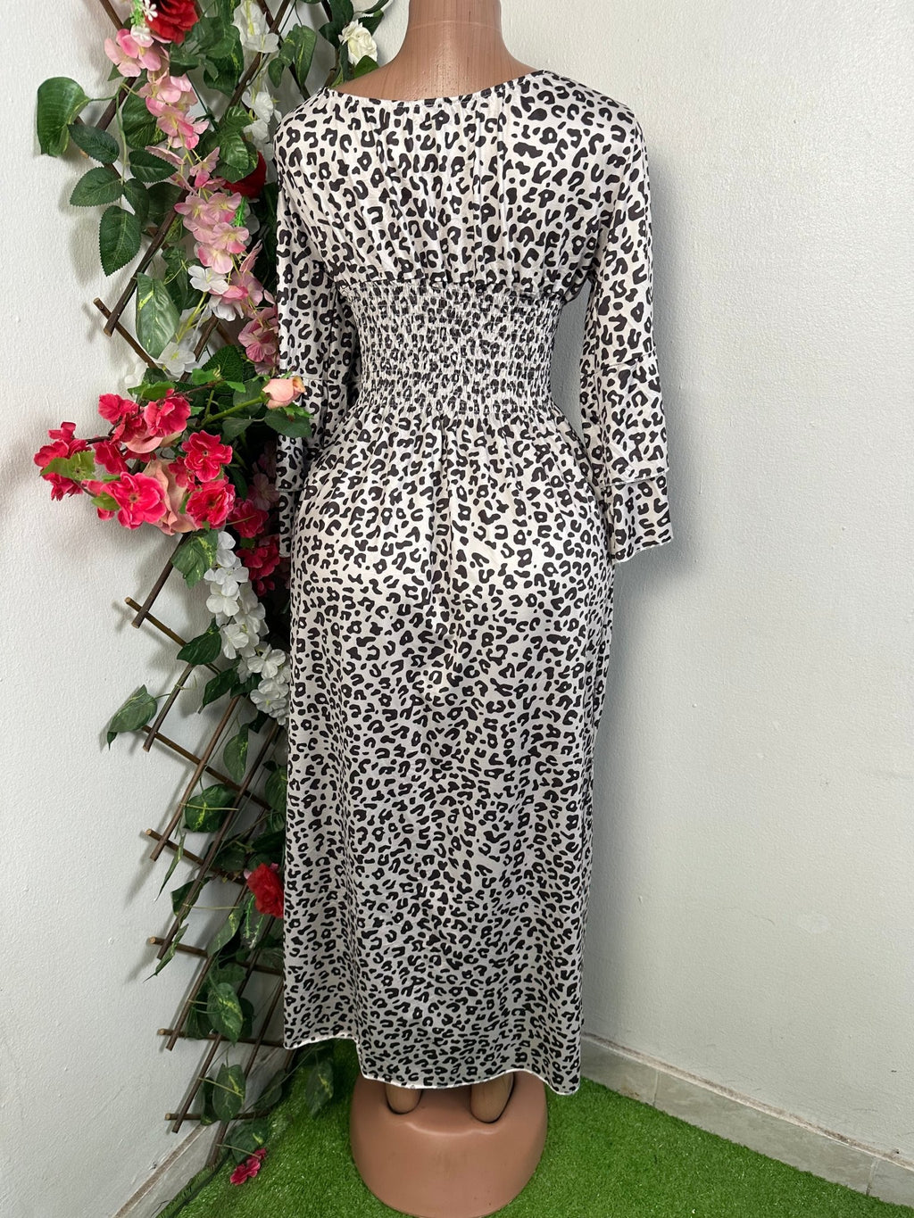 Robe longue manche 3/4 évasée - Perluna Store - kinshasa