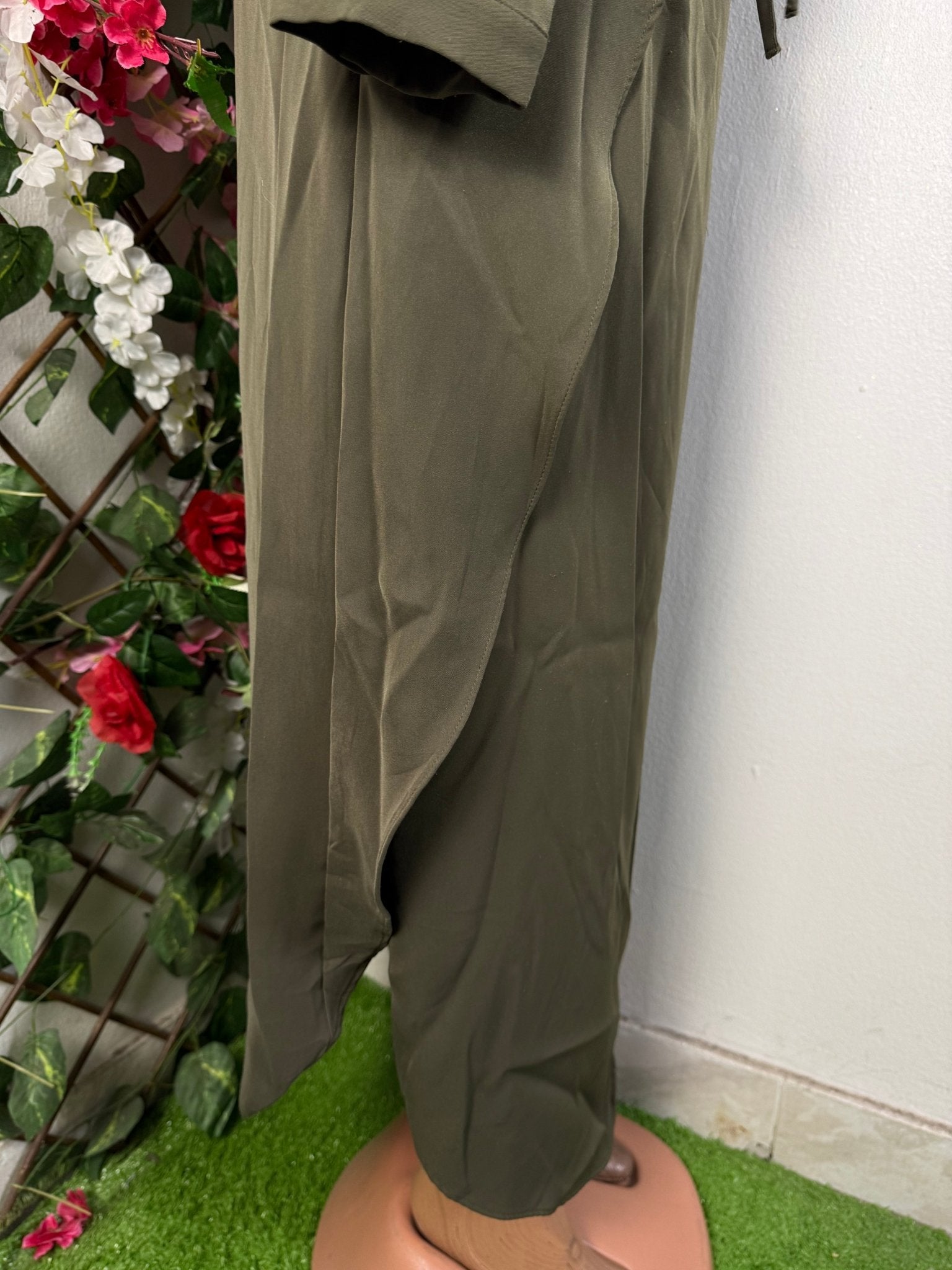 Robe longue manche colle en V  - Perluna Store - kinshasa