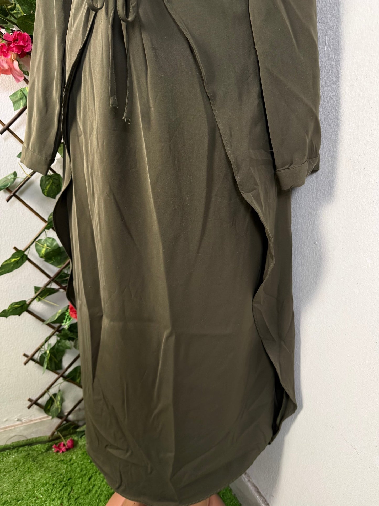 Robe longue manche colle en V  - Perluna Store - kinshasa