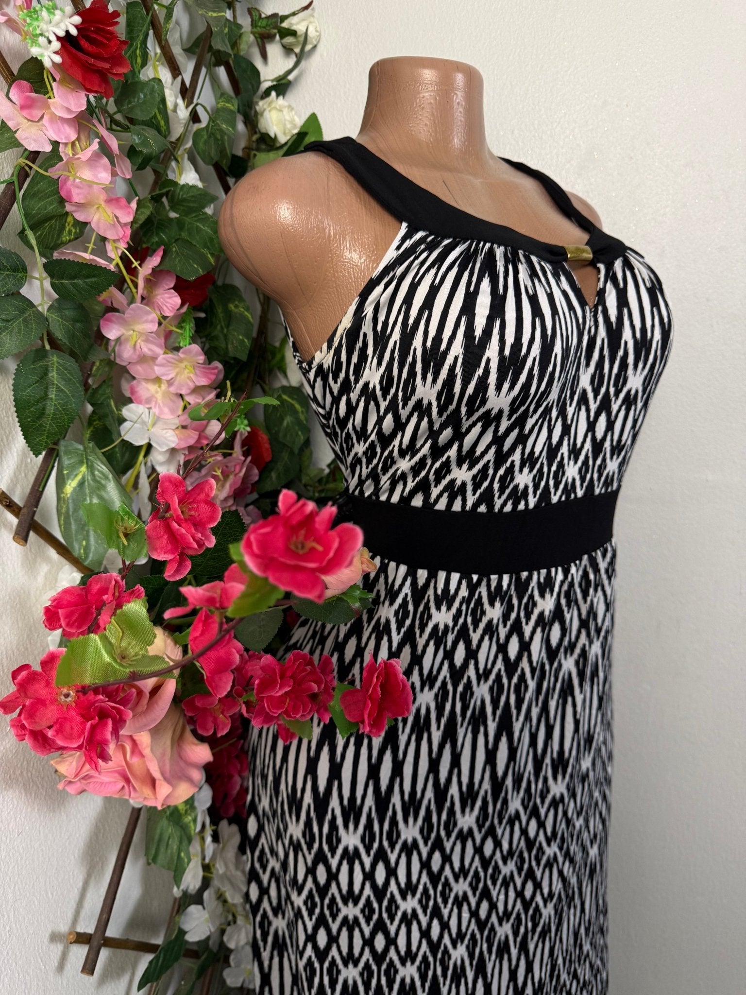 Robe longue sans manche cintré - Perluna Store - kinshasa