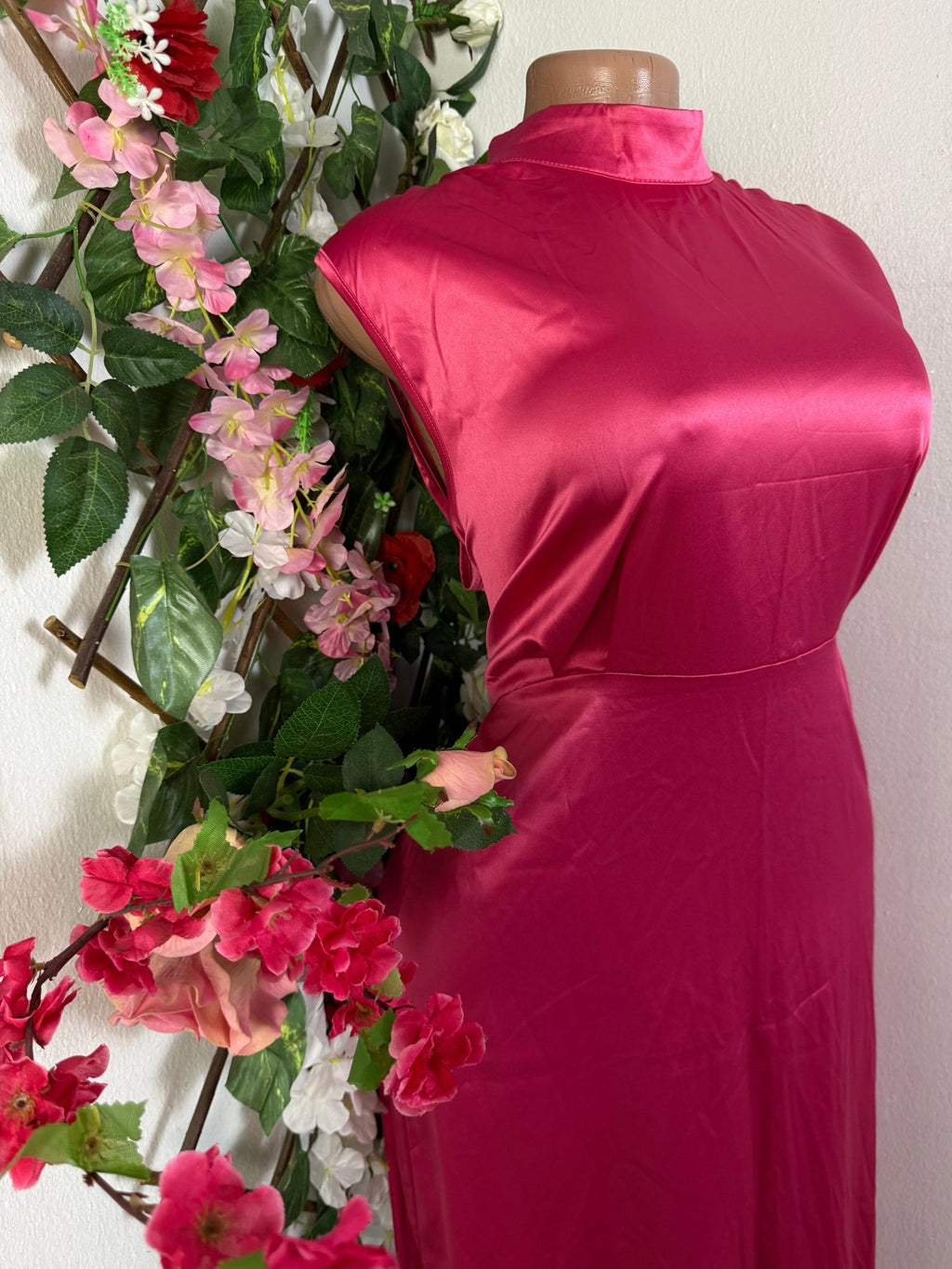 Robe longue sans manche en voile - Perluna Store - kinshasa