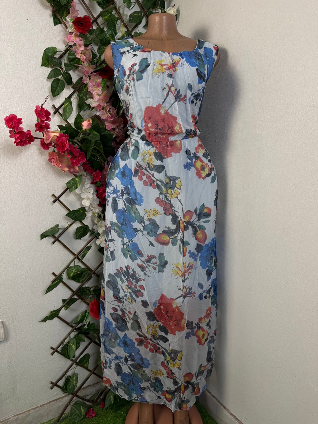 Robe longue sans manches imprimée fleurie - Perluna Store - kinshasa