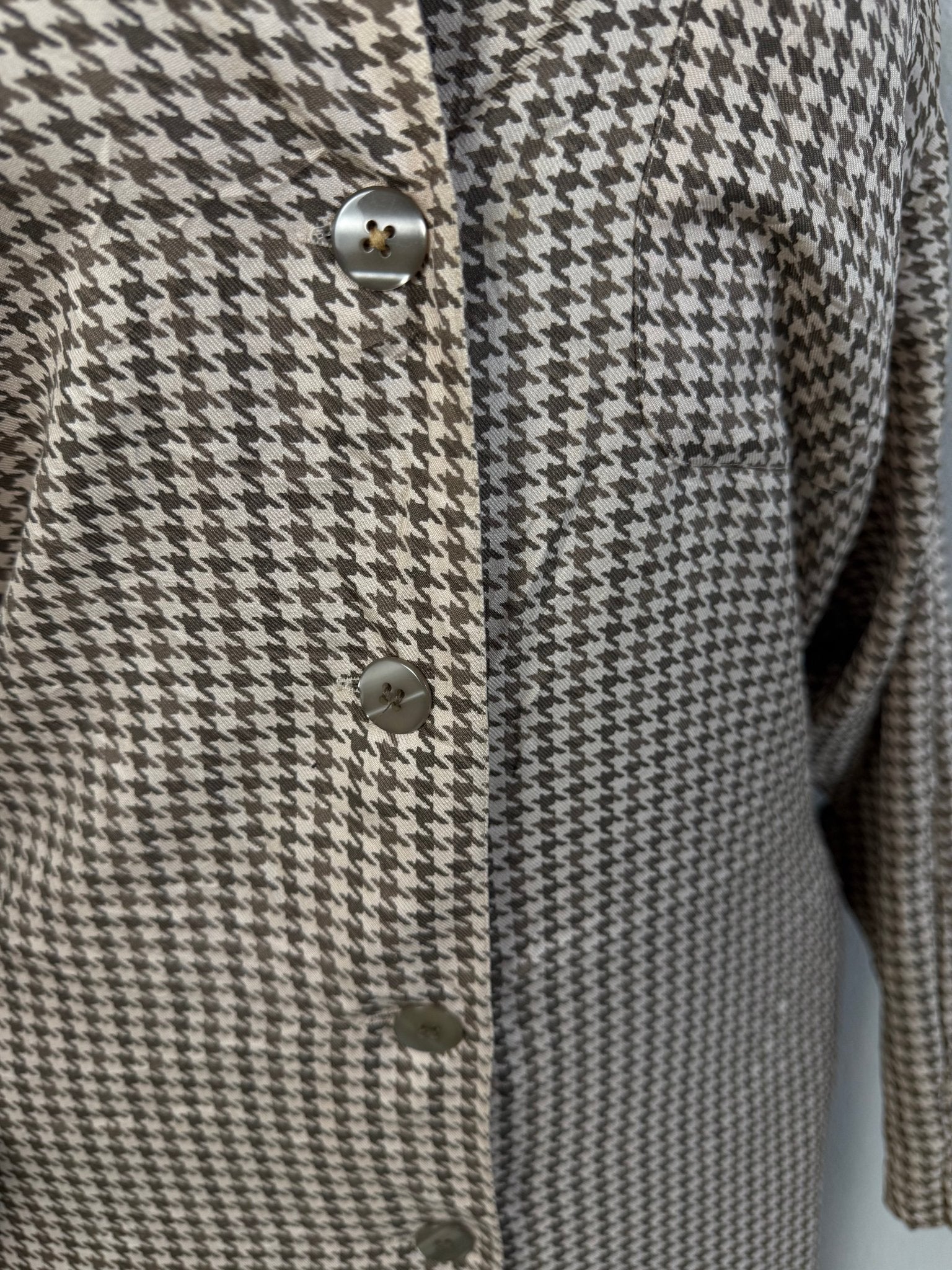 Robe manche longue à bouton  - Perluna Store - kinshasa