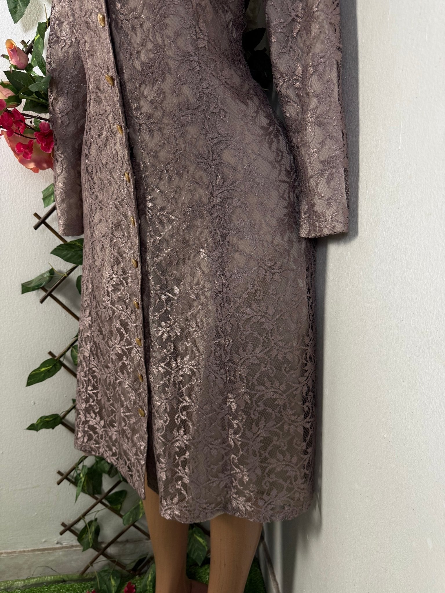 Robe Mi - longue à boutons manches longues - Perluna Store - kinshasa