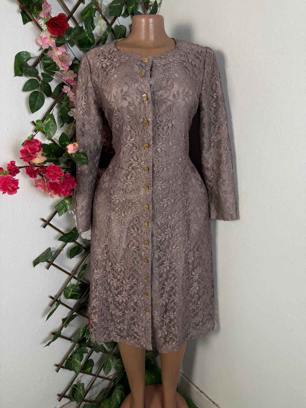 Robe Mi - longue à boutons manches longues - Perluna Store - kinshasa