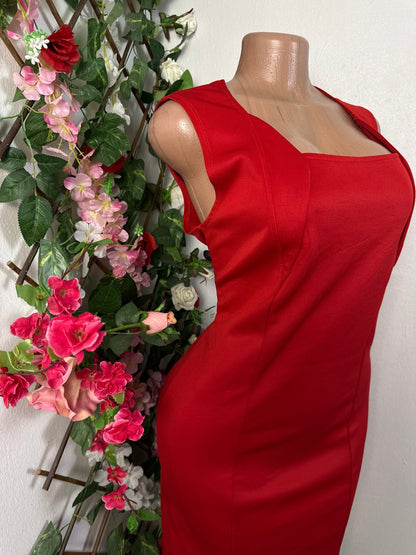 Robe mi longue colle carrée  - Perluna Store - kinshasa