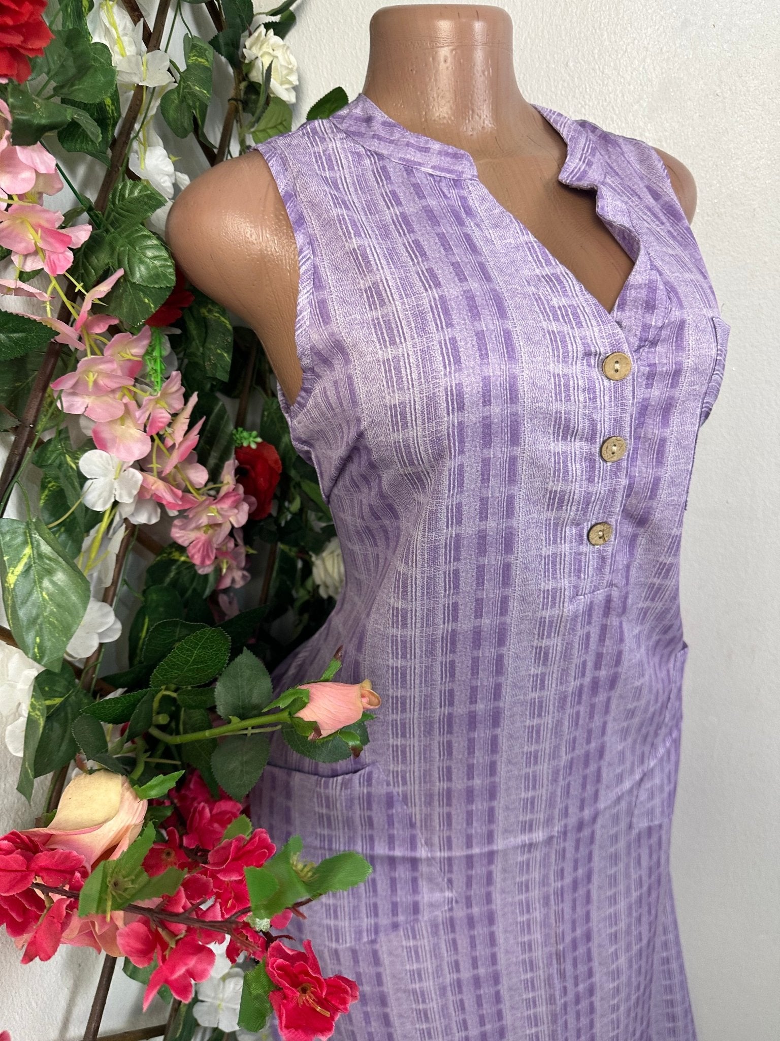 Robe mi longue décolleté en V - Perluna Store - kinshasa