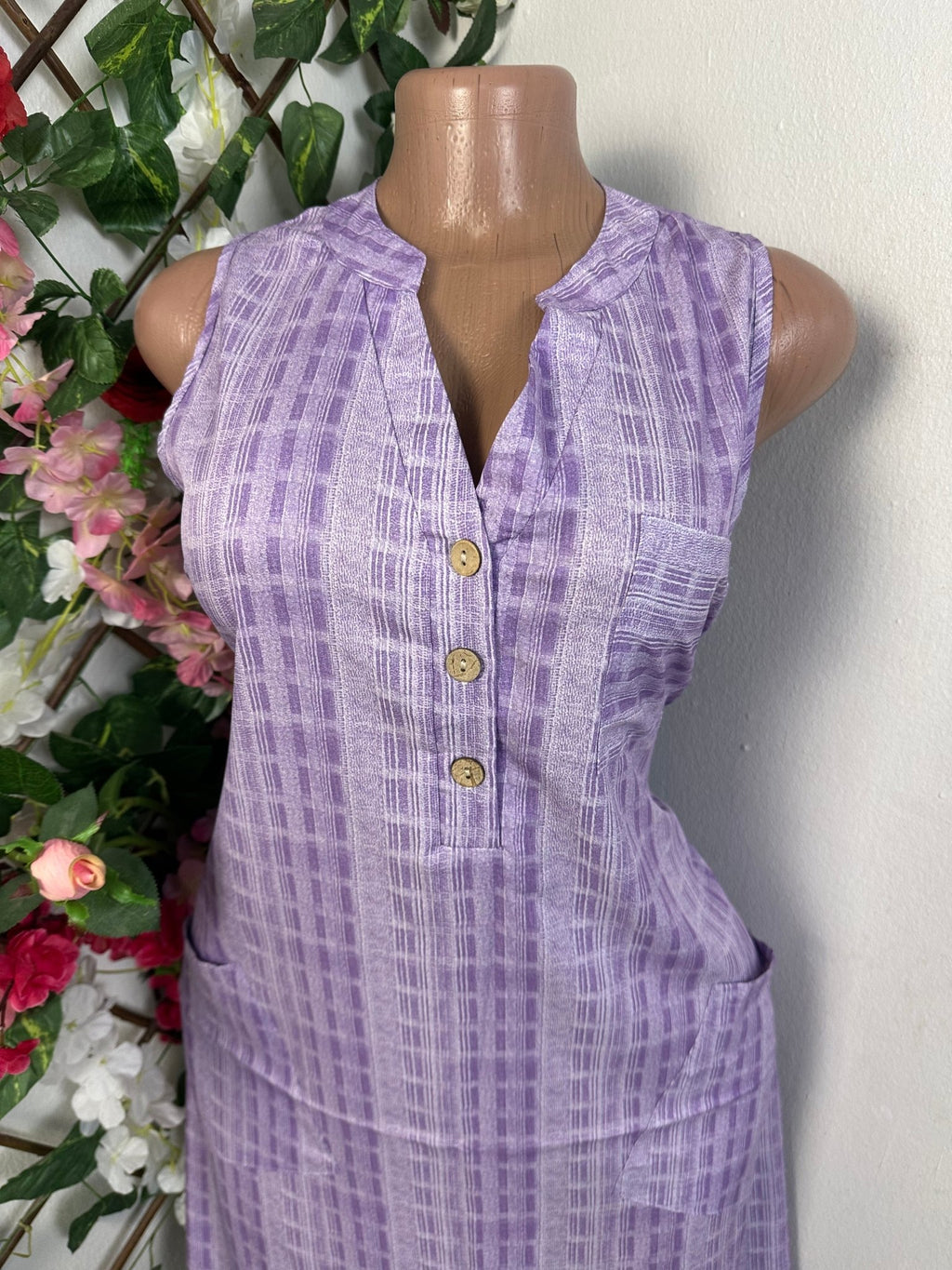 Robe mi longue décolleté en V - Perluna Store - kinshasa