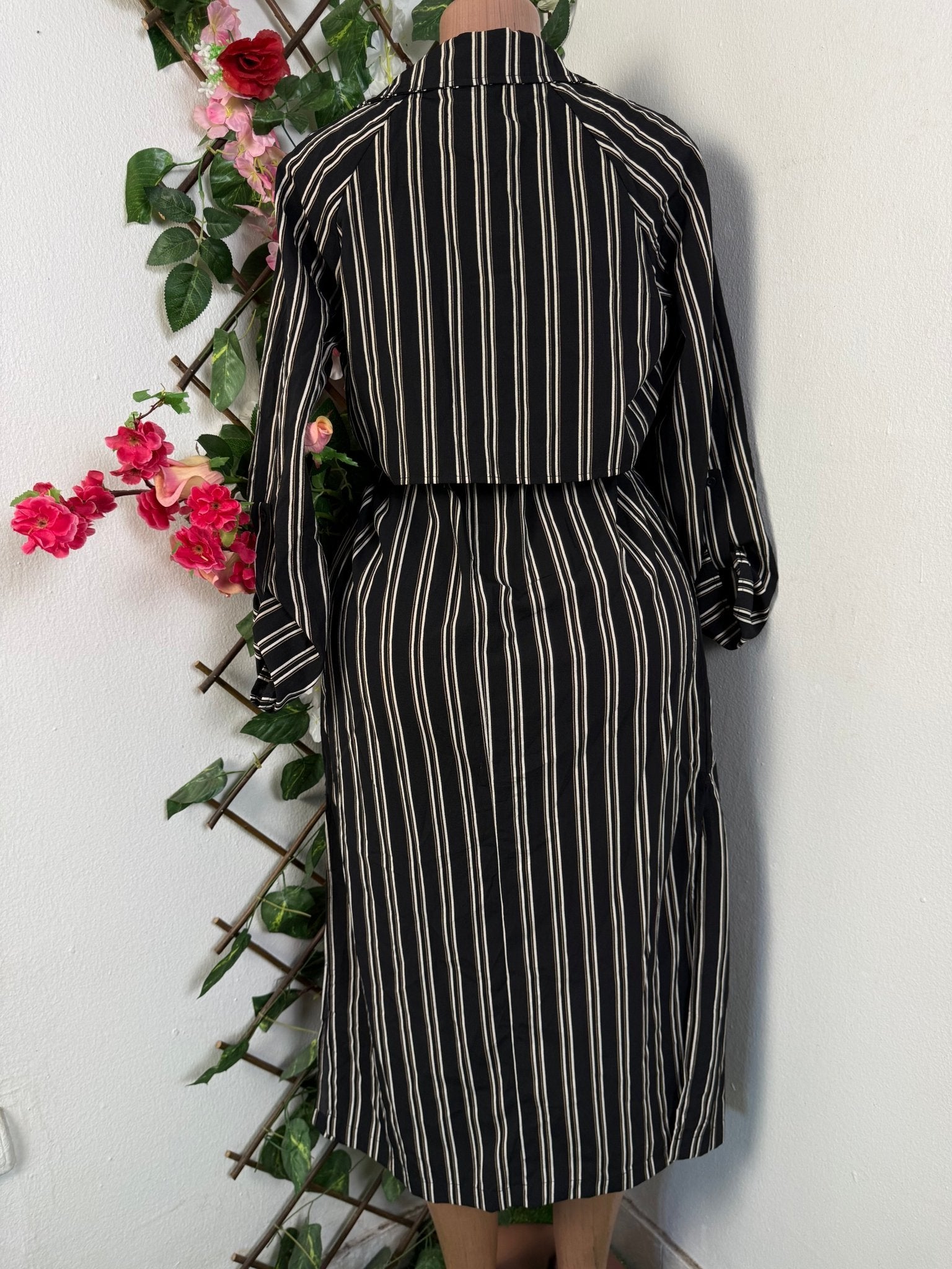 Robe mi - longue décolletée manches longue - Perluna Store - kinshasa