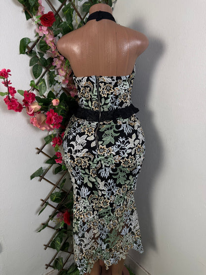 Robe mi longue en dentelle sans manche  - Perluna Store - kinshasa