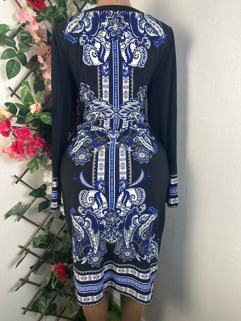 Robe mi - longue évasée manches longue - Perluna Store - kinshasa